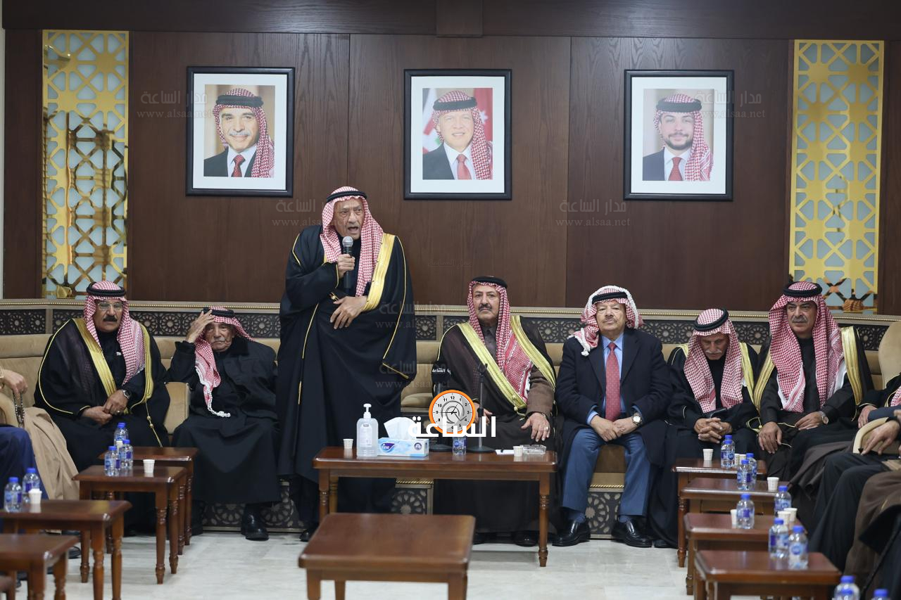 Madar Al-Saa Images 0.7115189226131946