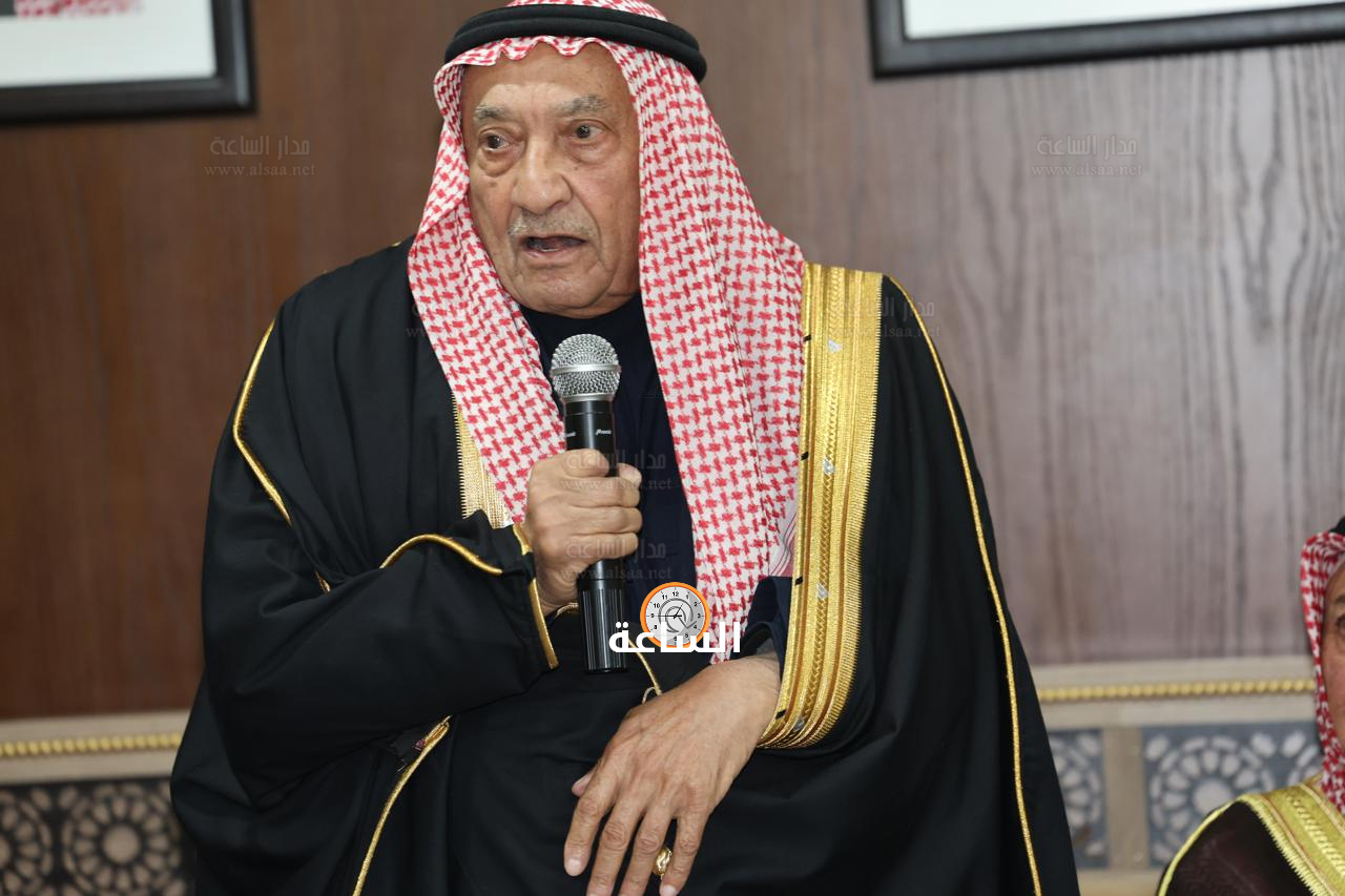 Madar Al-Saa Images 0.536826644009516