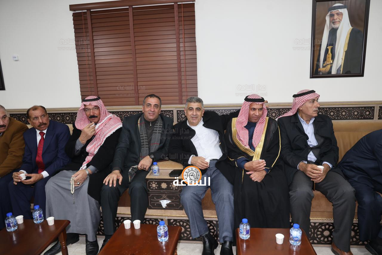 Madar Al-Saa Images 0.6204092805987987