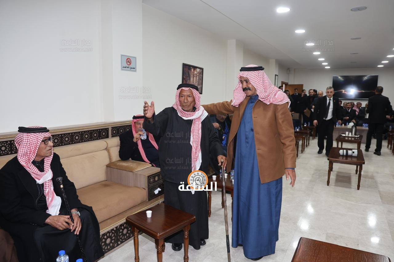 Madar Al-Saa Images 0.9794236922843537