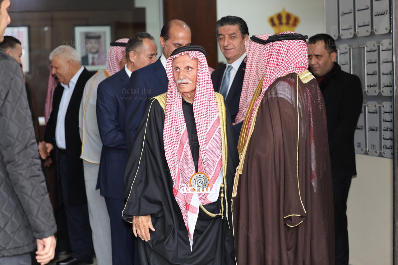 Madar Al-Saa Images 0.49295414928176806