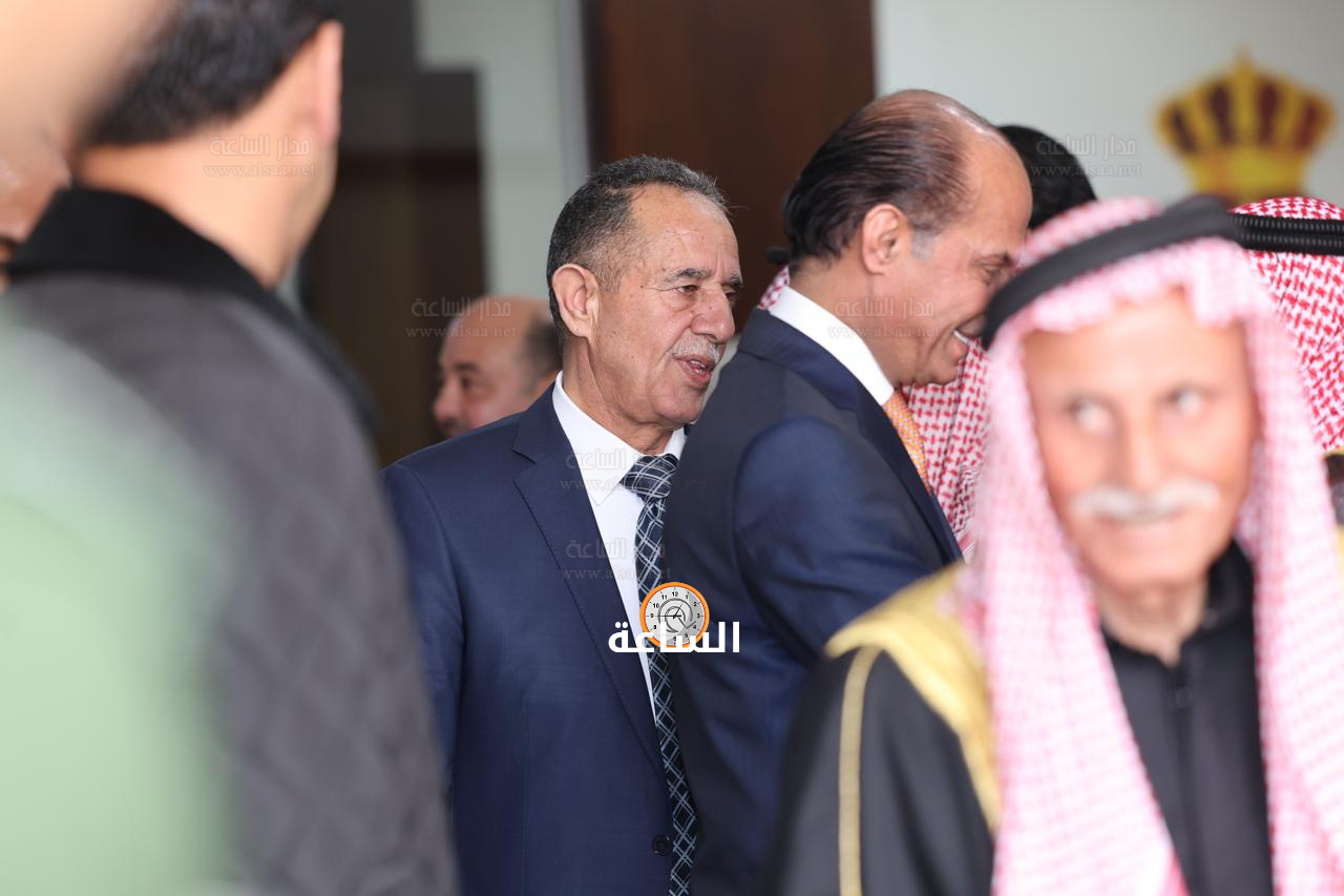 Madar Al-Saa Images 0.05122792962173328