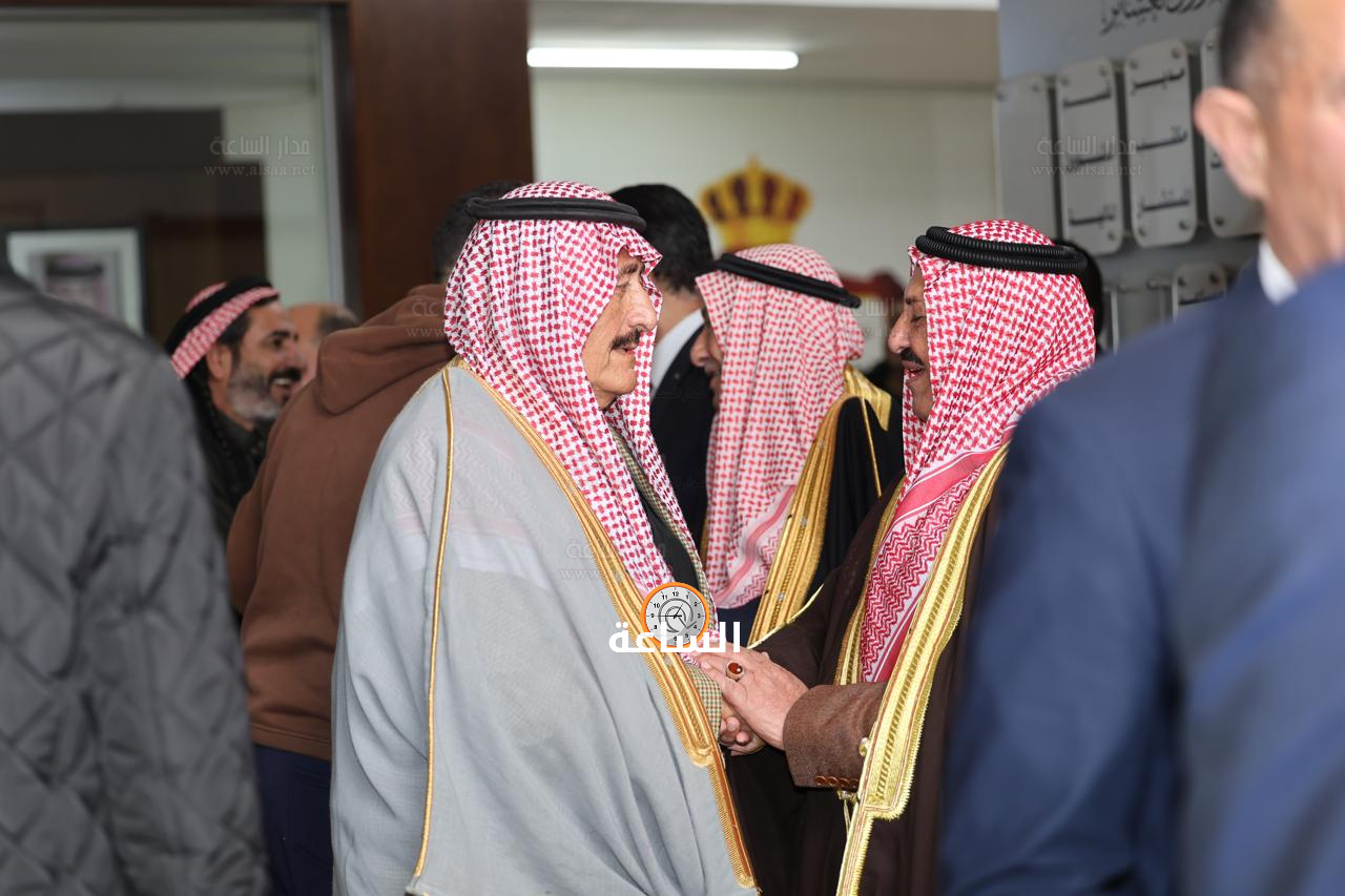 Madar Al-Saa Images 0.4932933910592917