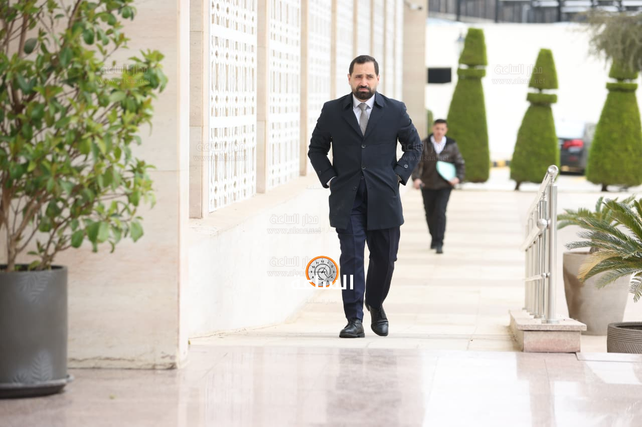 Madar Al-Saa Images 0.16743406599196187