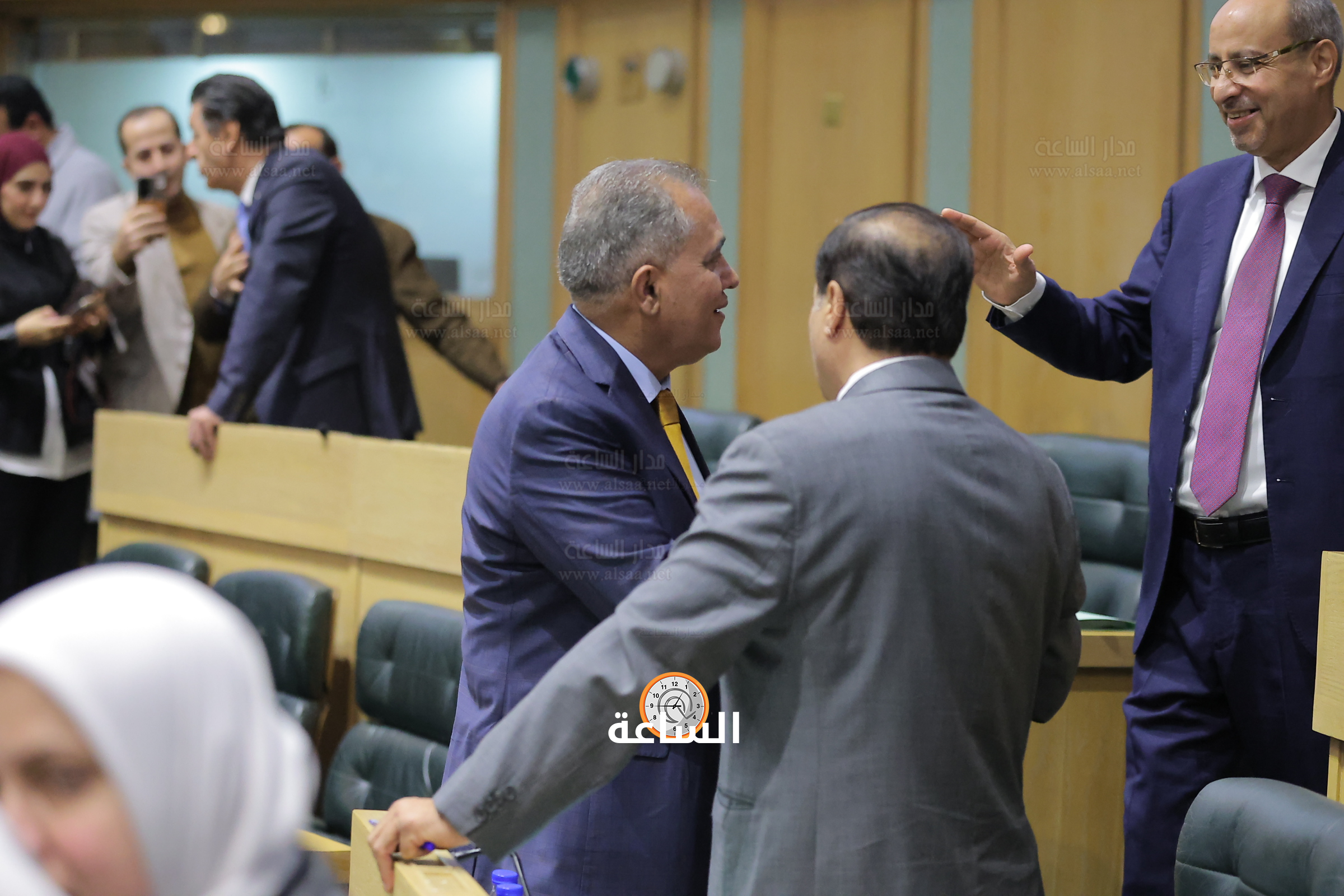 Madar Al-Saa Images 0.9285342600610392