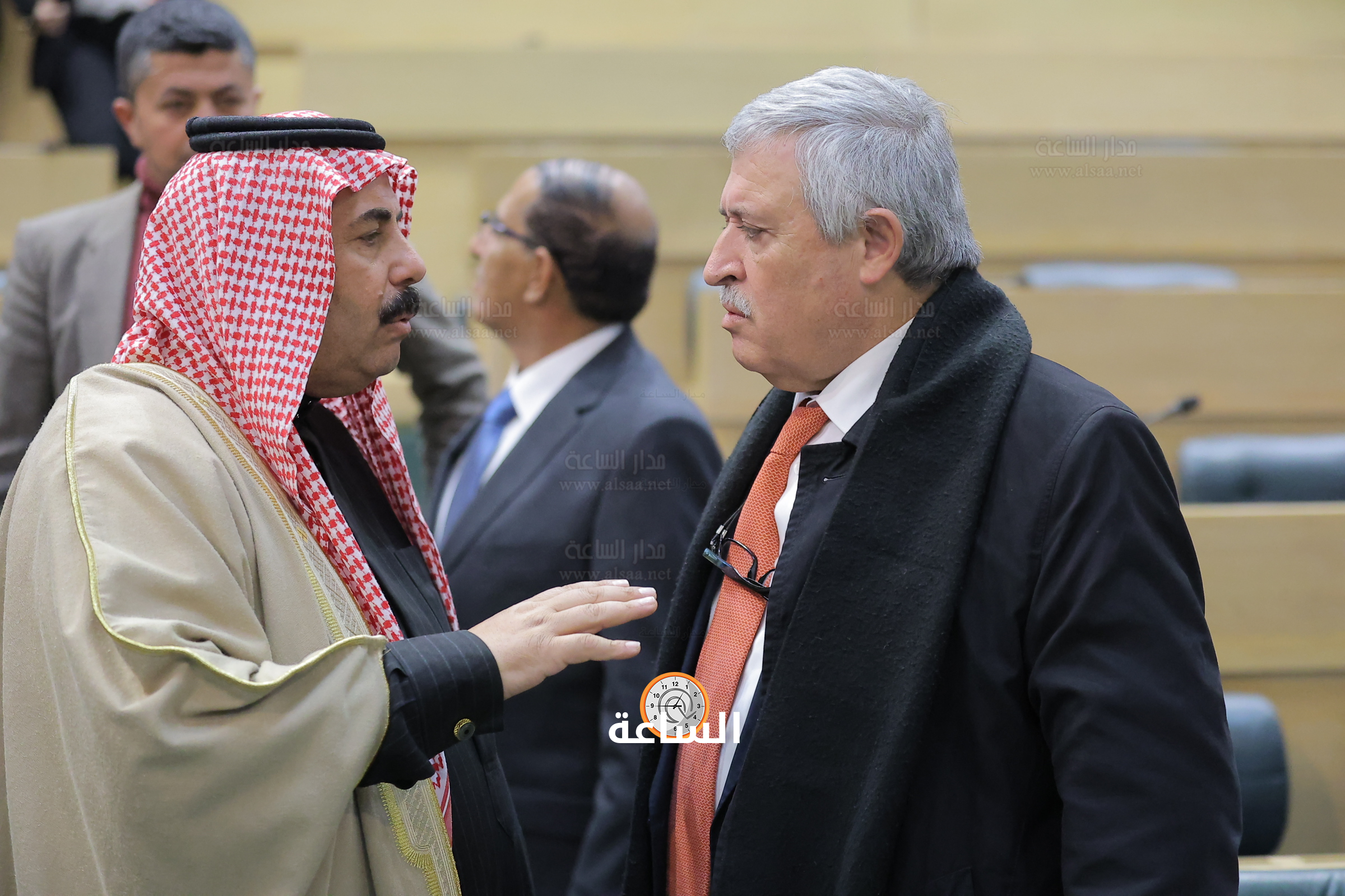 Madar Al-Saa Images 0.9526255319725011