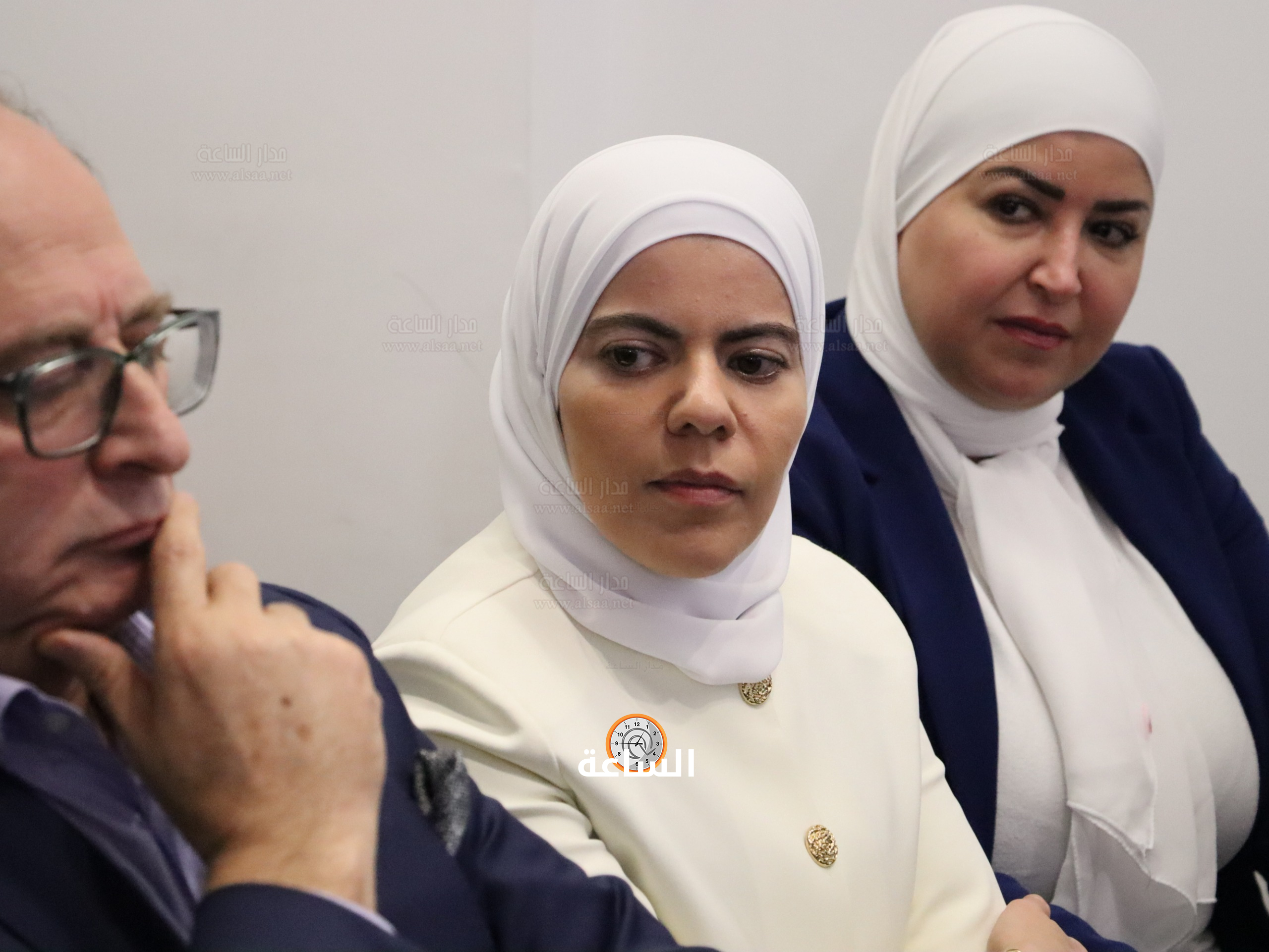 Madar Al-Saa Images 0.05600086312271324