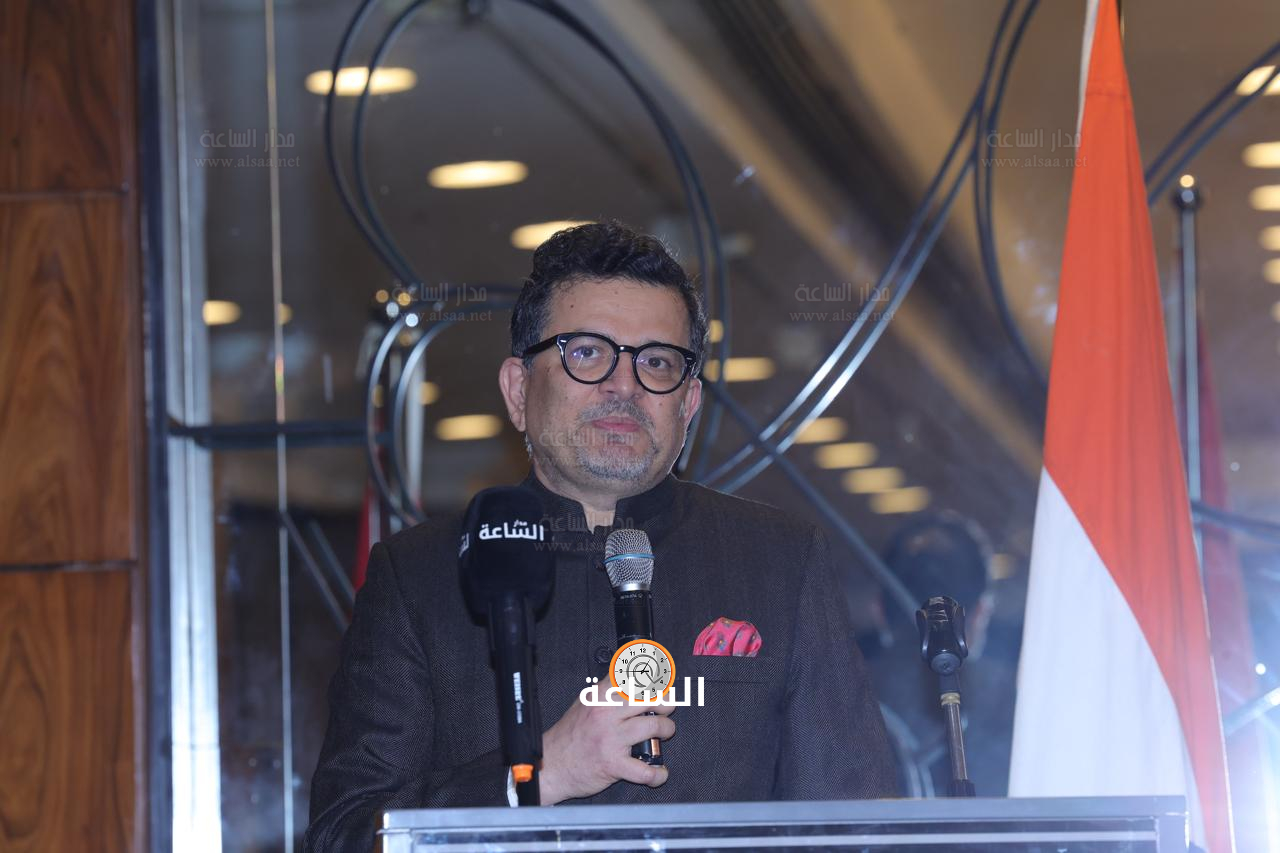 Madar Al-Saa Images 0.9494050885576019