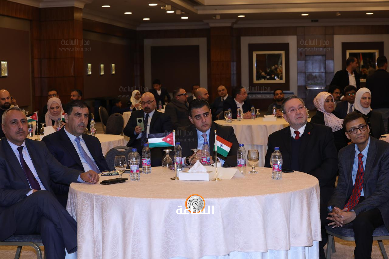 Madar Al-Saa Images 0.8680779522624951