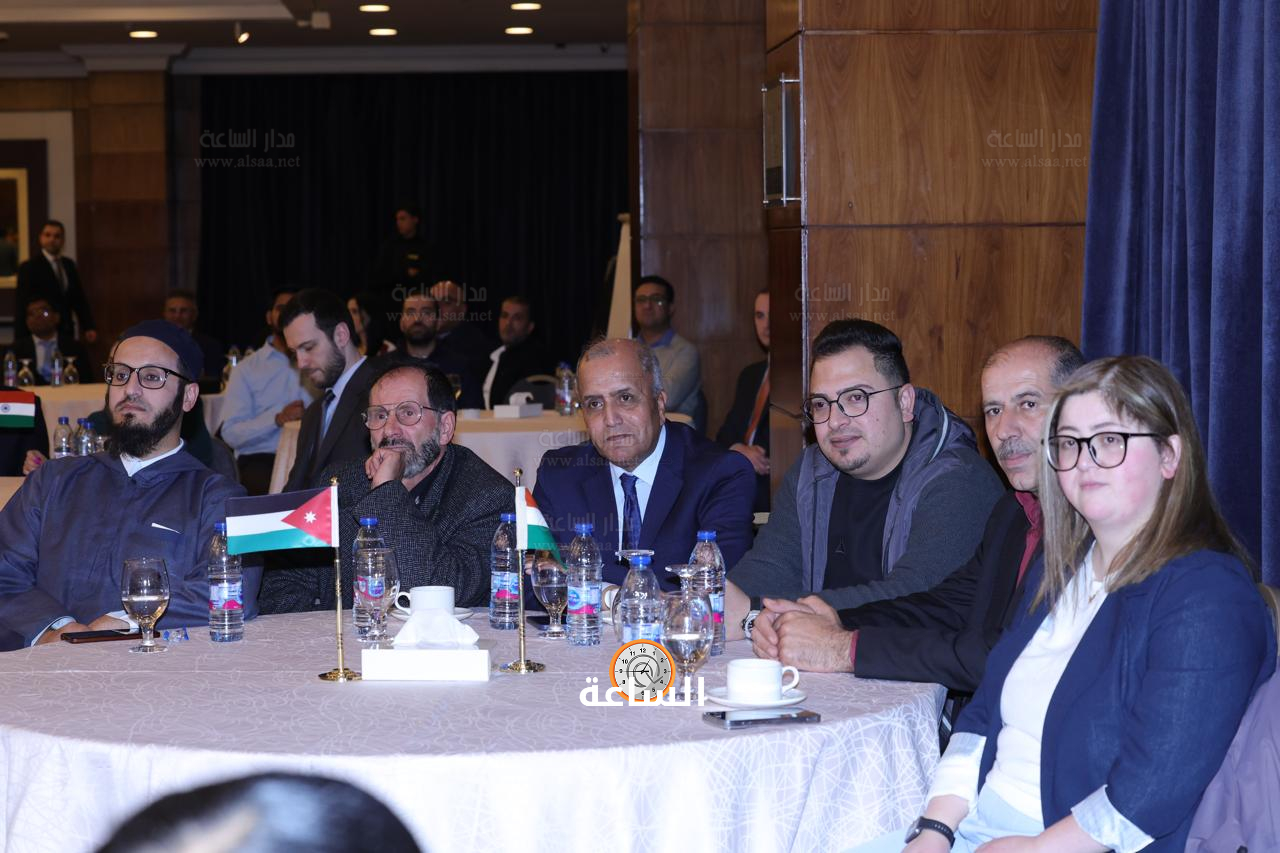 Madar Al-Saa Images 0.16745008238385883