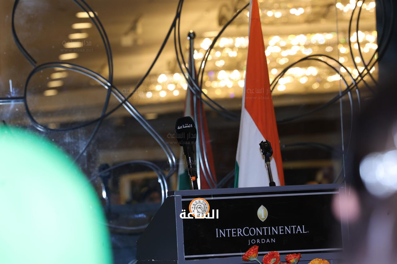 Madar Al-Saa Images 0.7248207584514766