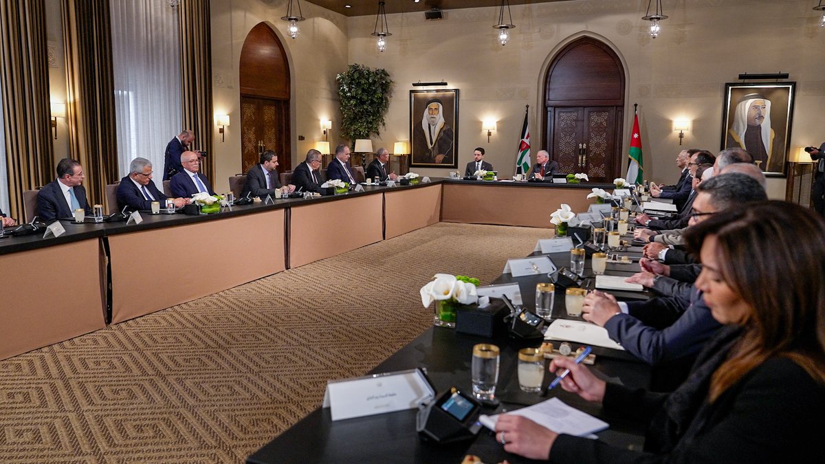 Madar Al-Saa Images 0.8438683192891318