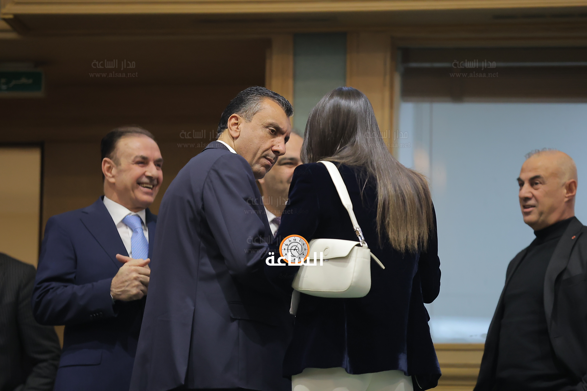 Madar Al-Saa Images 0.8546158731896611