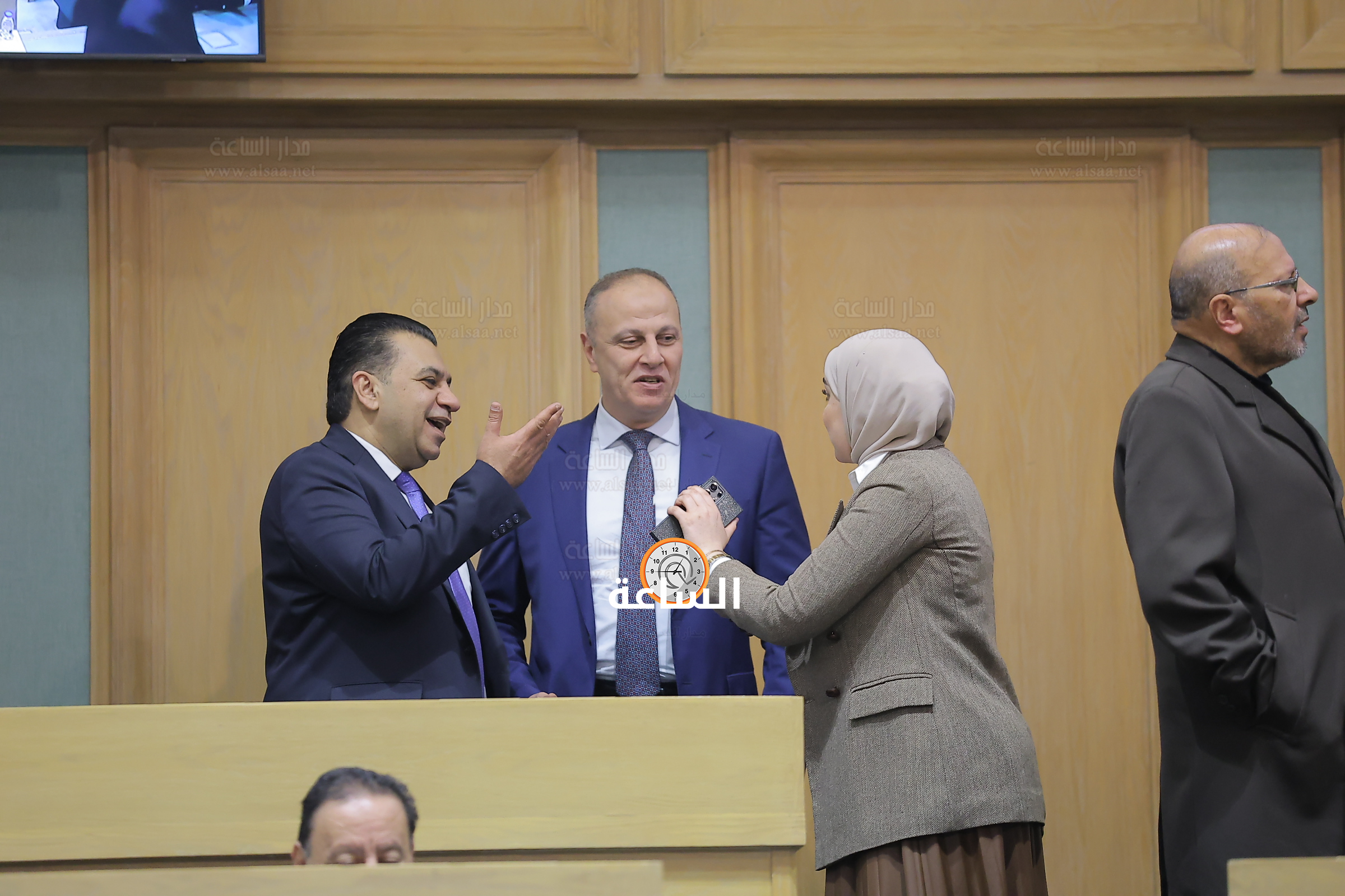 Madar Al-Saa Images 0.5313777195008026