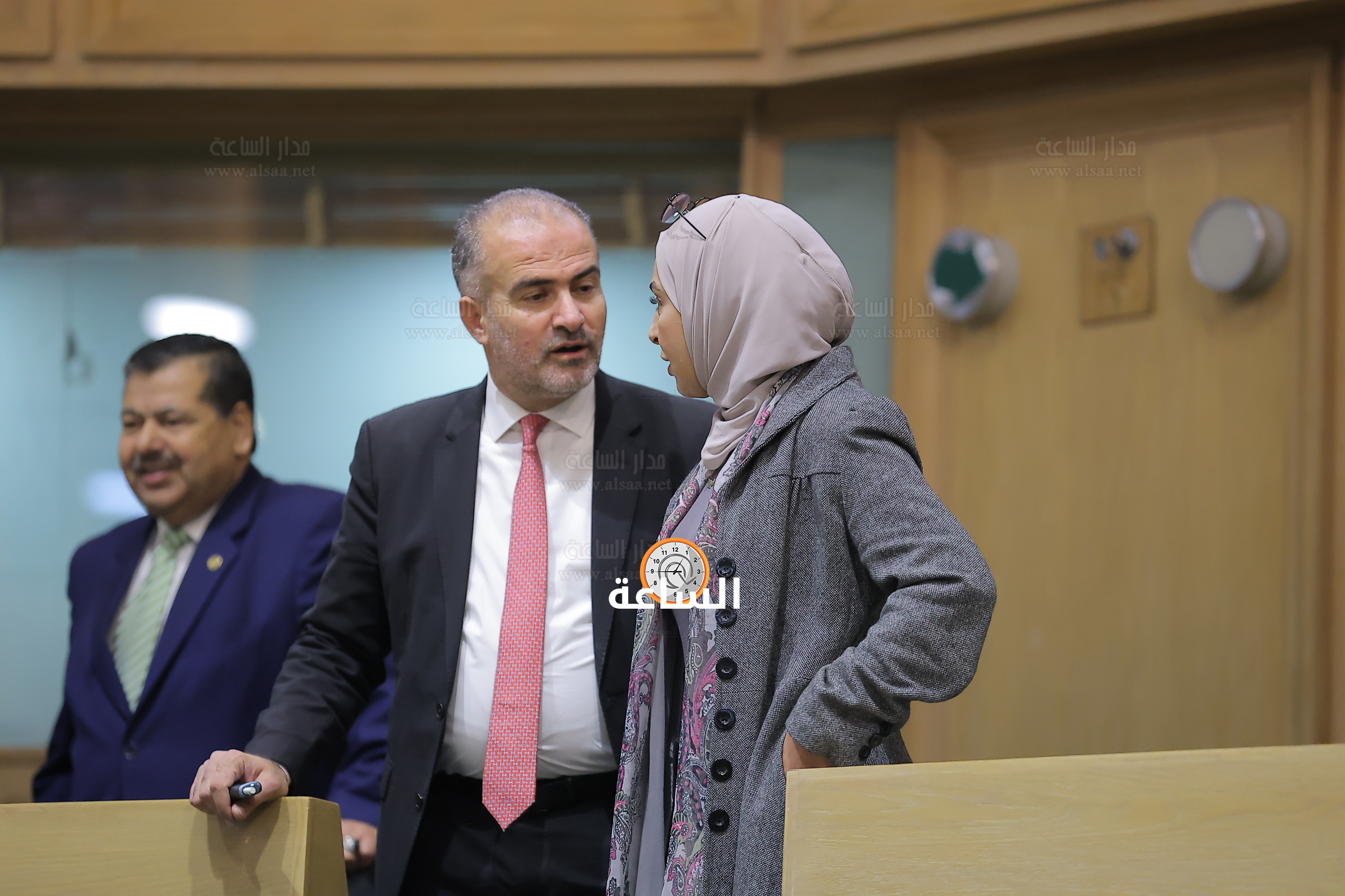 Madar Al-Saa Images 0.8382162721147919