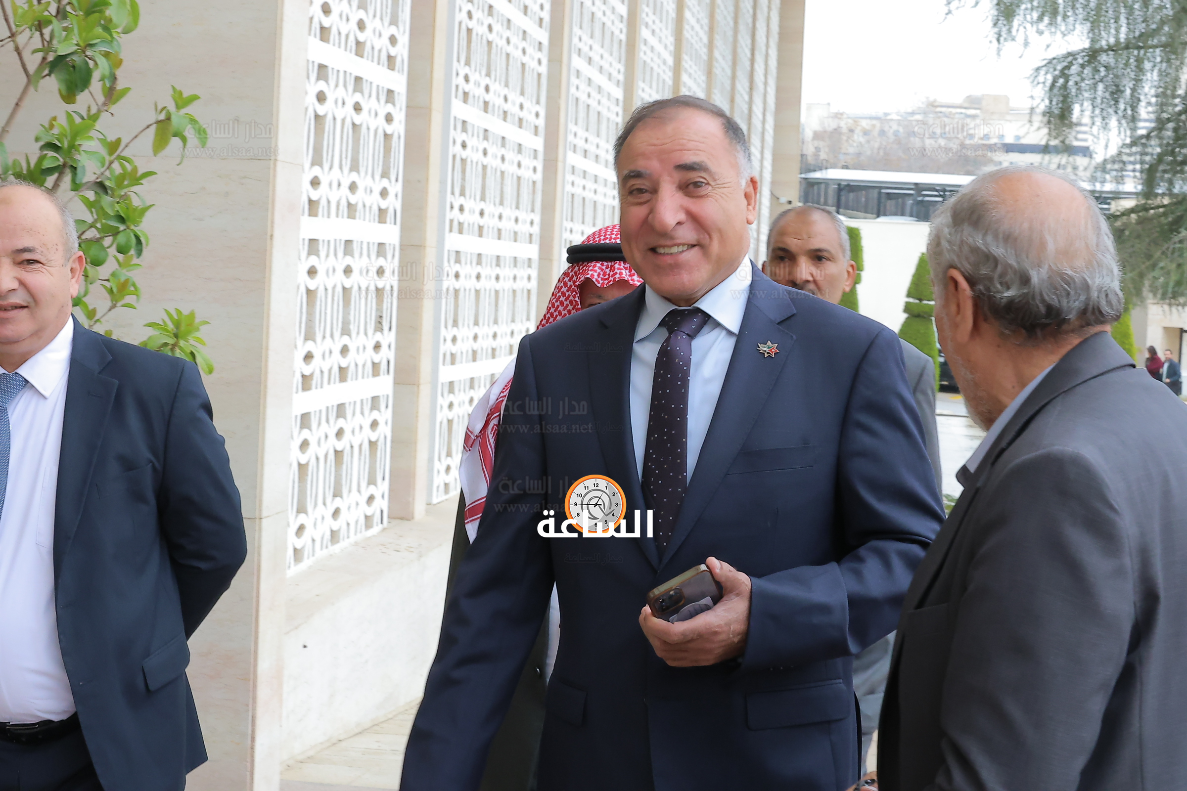 Madar Al-Saa Images 0.6742180017818745