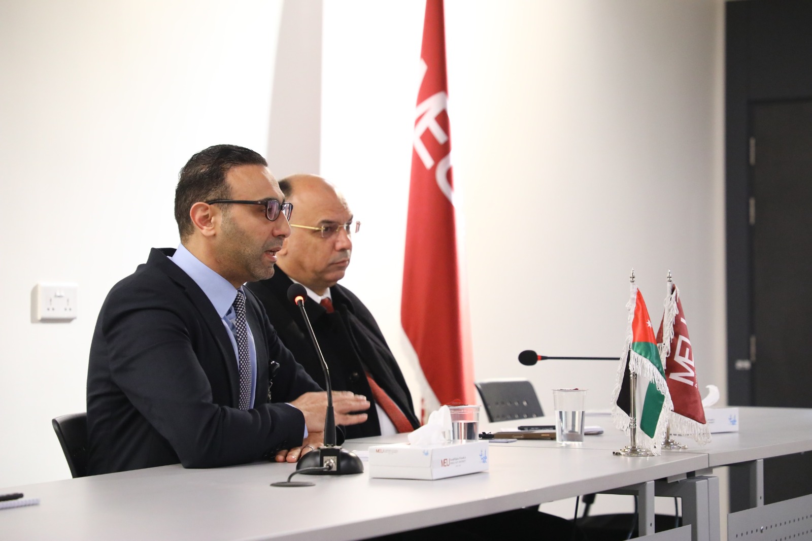 Madar Al-Saa Images 0.5311107778762408