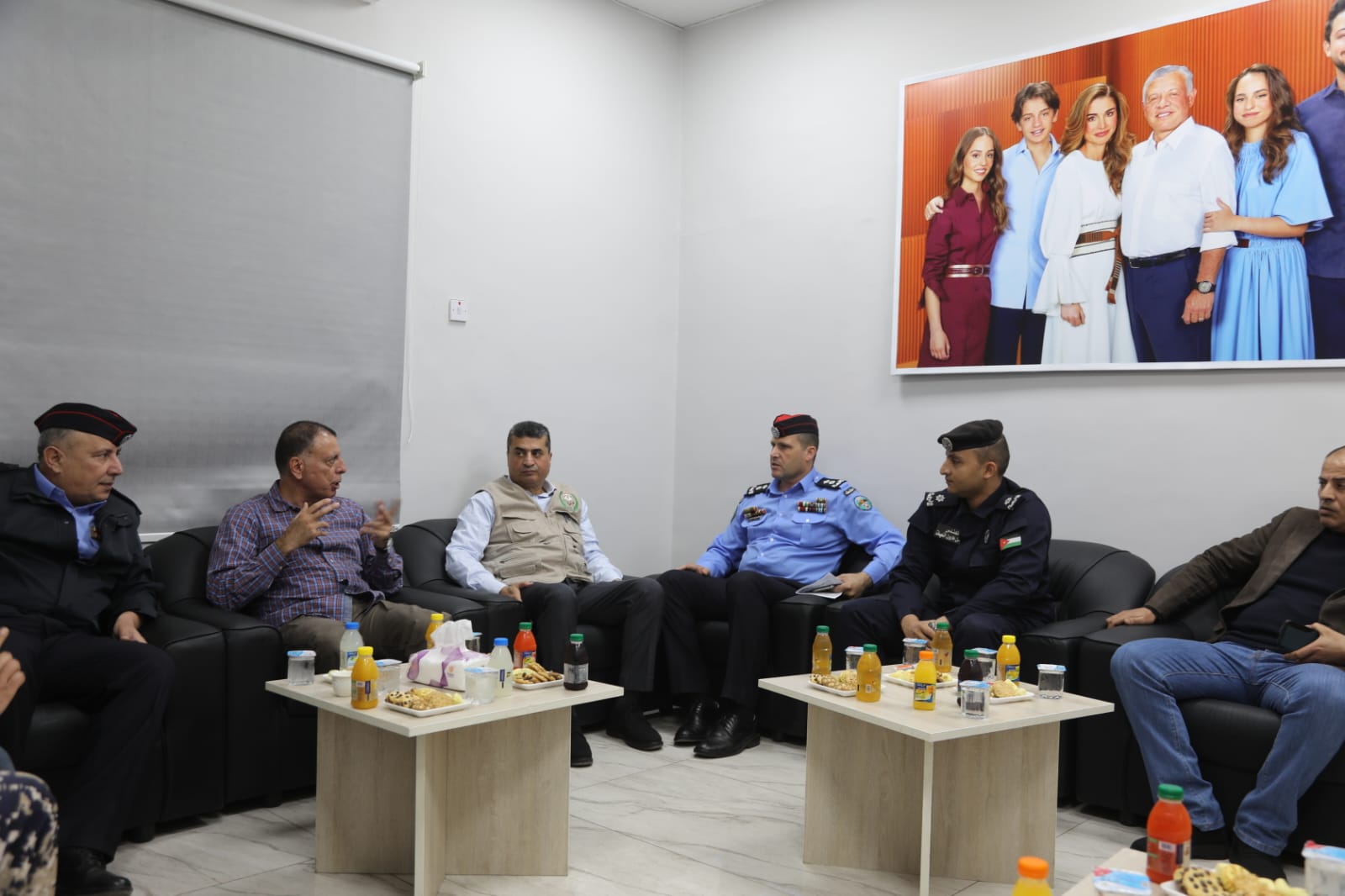 Madar Al-Saa Images 0.11810129057478391