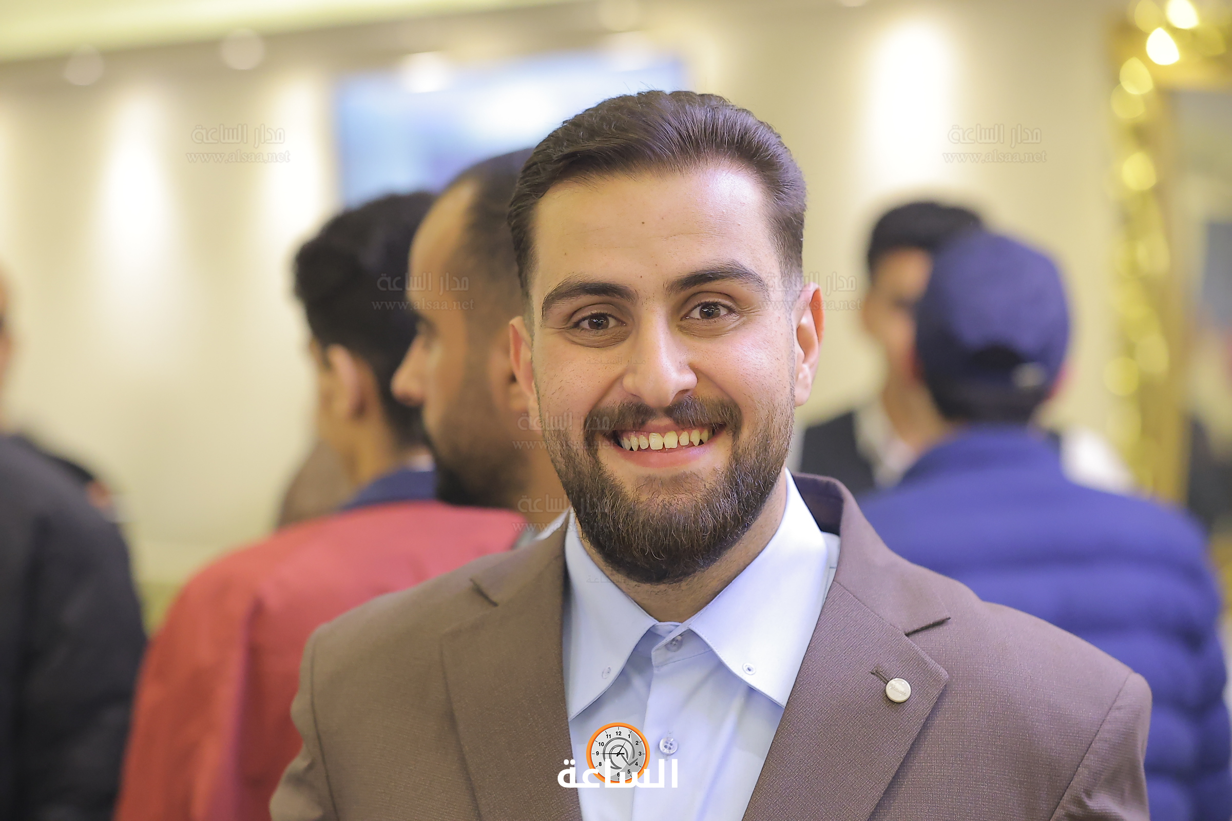 Madar Al-Saa Images 0.7153266678085115