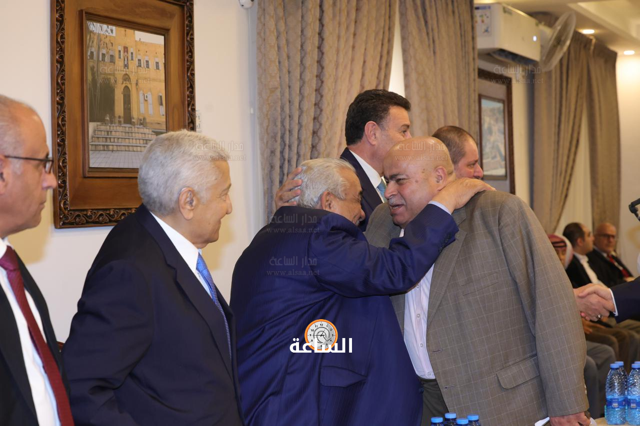 Madar Al-Saa Images 0.705997606734458