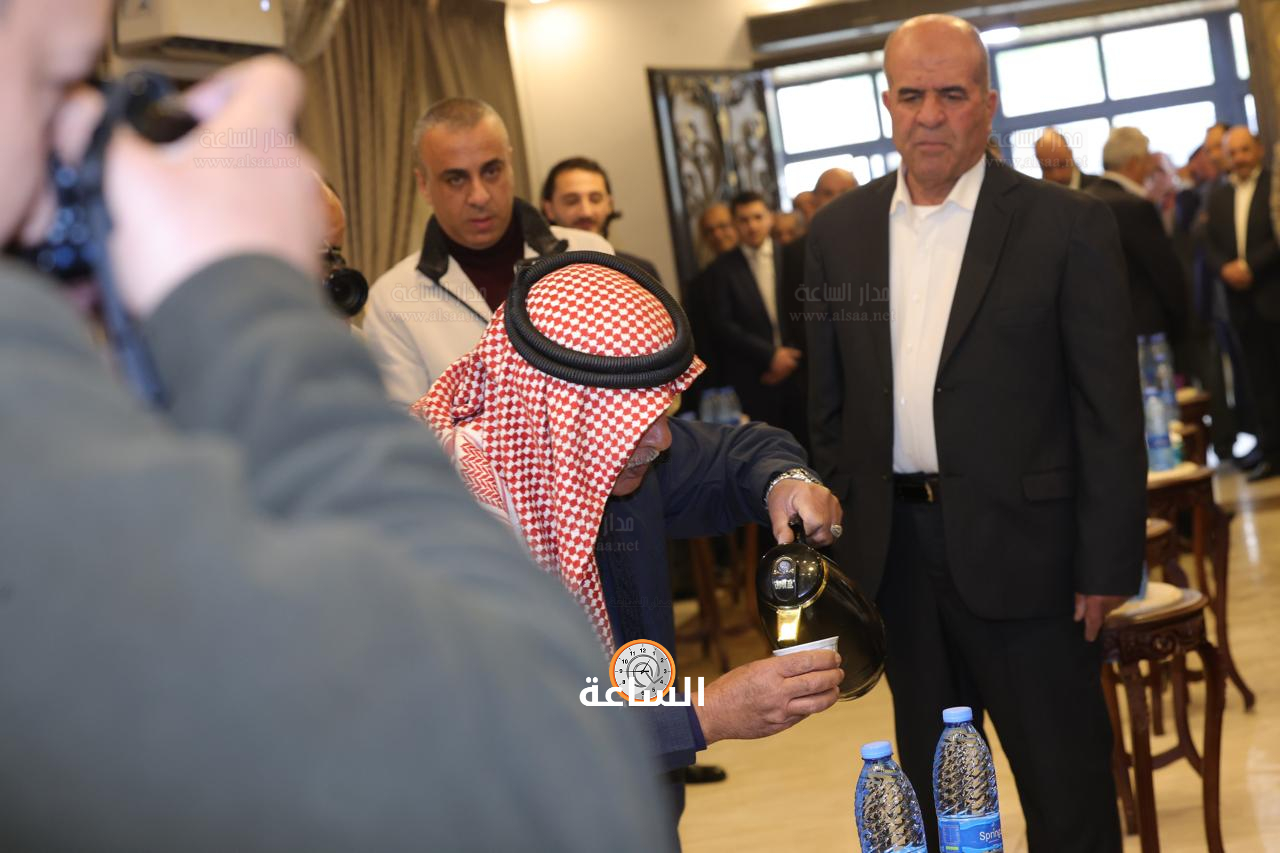 Madar Al-Saa Images 0.8882479394589126