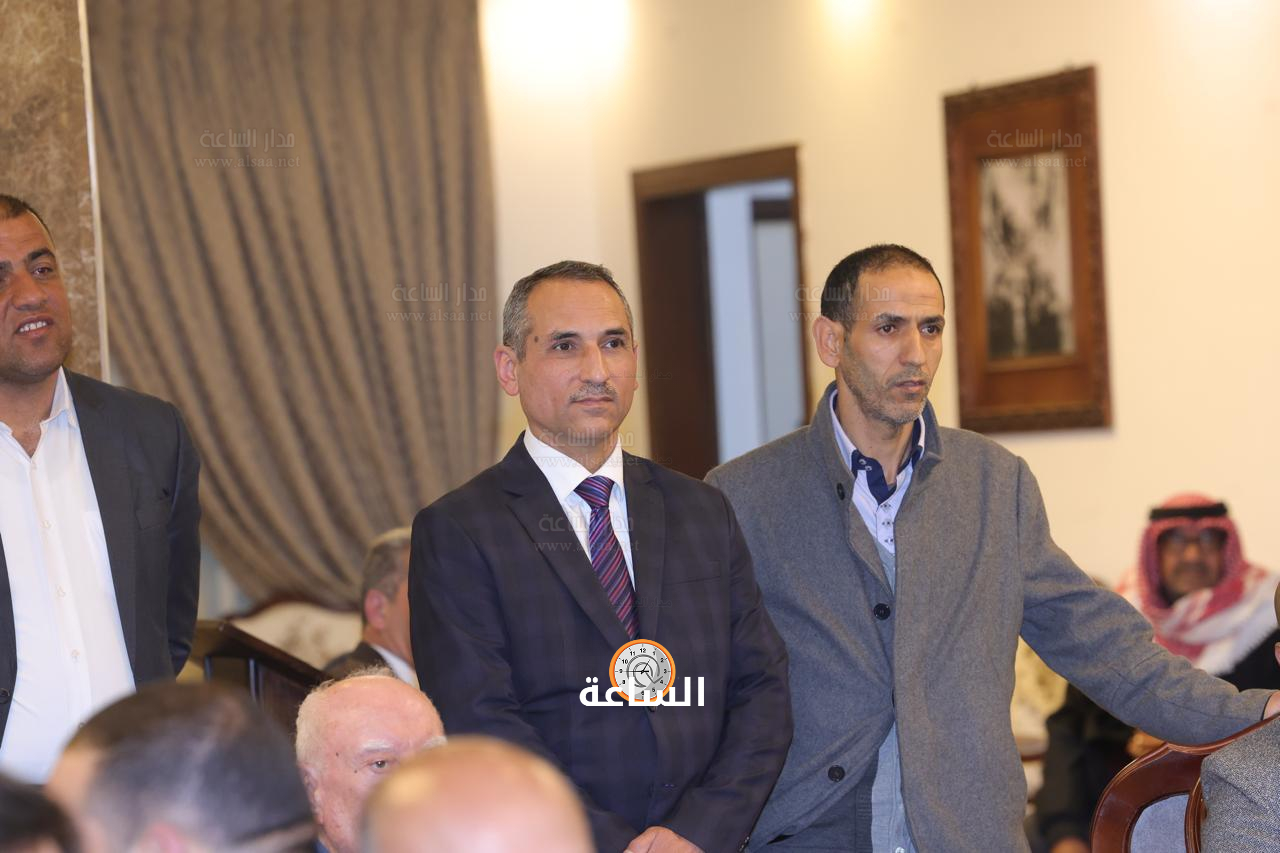 Madar Al-Saa Images 0.8558158091261565