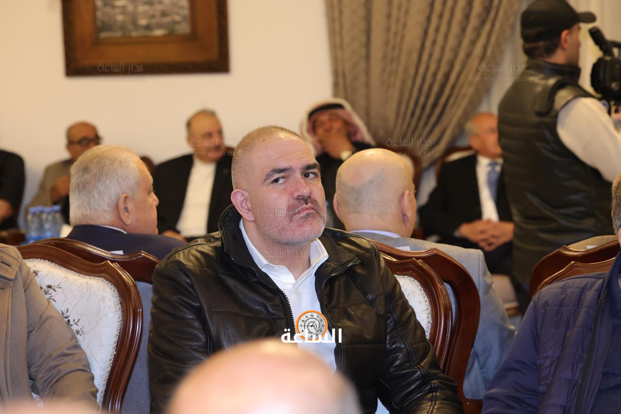 Madar Al-Saa Images 0.678998560058743