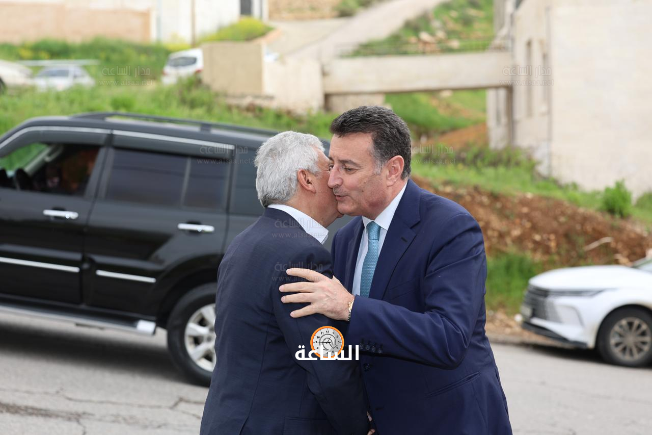 Madar Al-Saa Images 0.23379993770992025