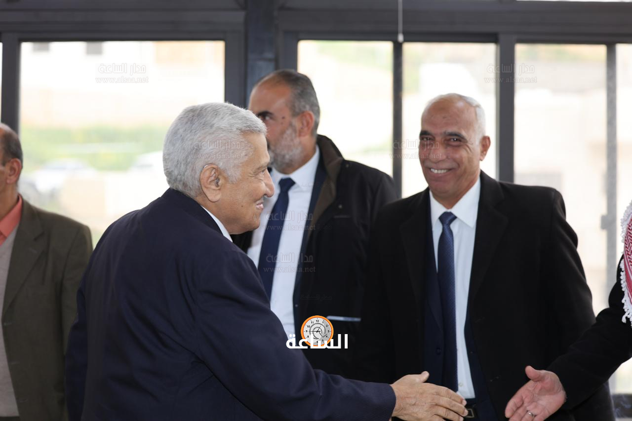 Madar Al-Saa Images 0.15782688809445944