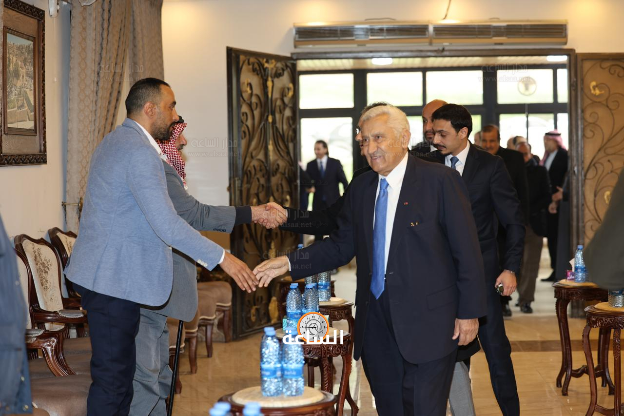 Madar Al-Saa Images 0.3972694521407196