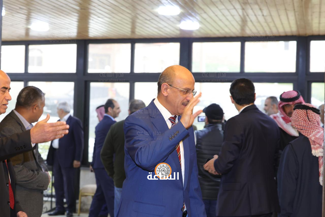 Madar Al-Saa Images 0.14596936091544632