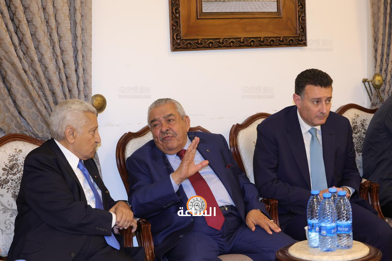 Madar Al-Saa Images 0.6571905120025601