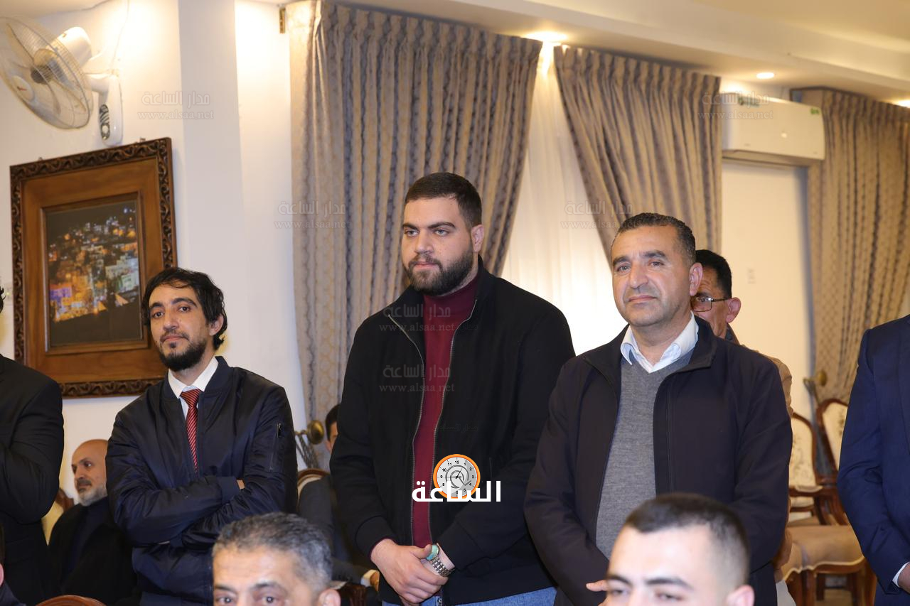 Madar Al-Saa Images 0.624034794306381