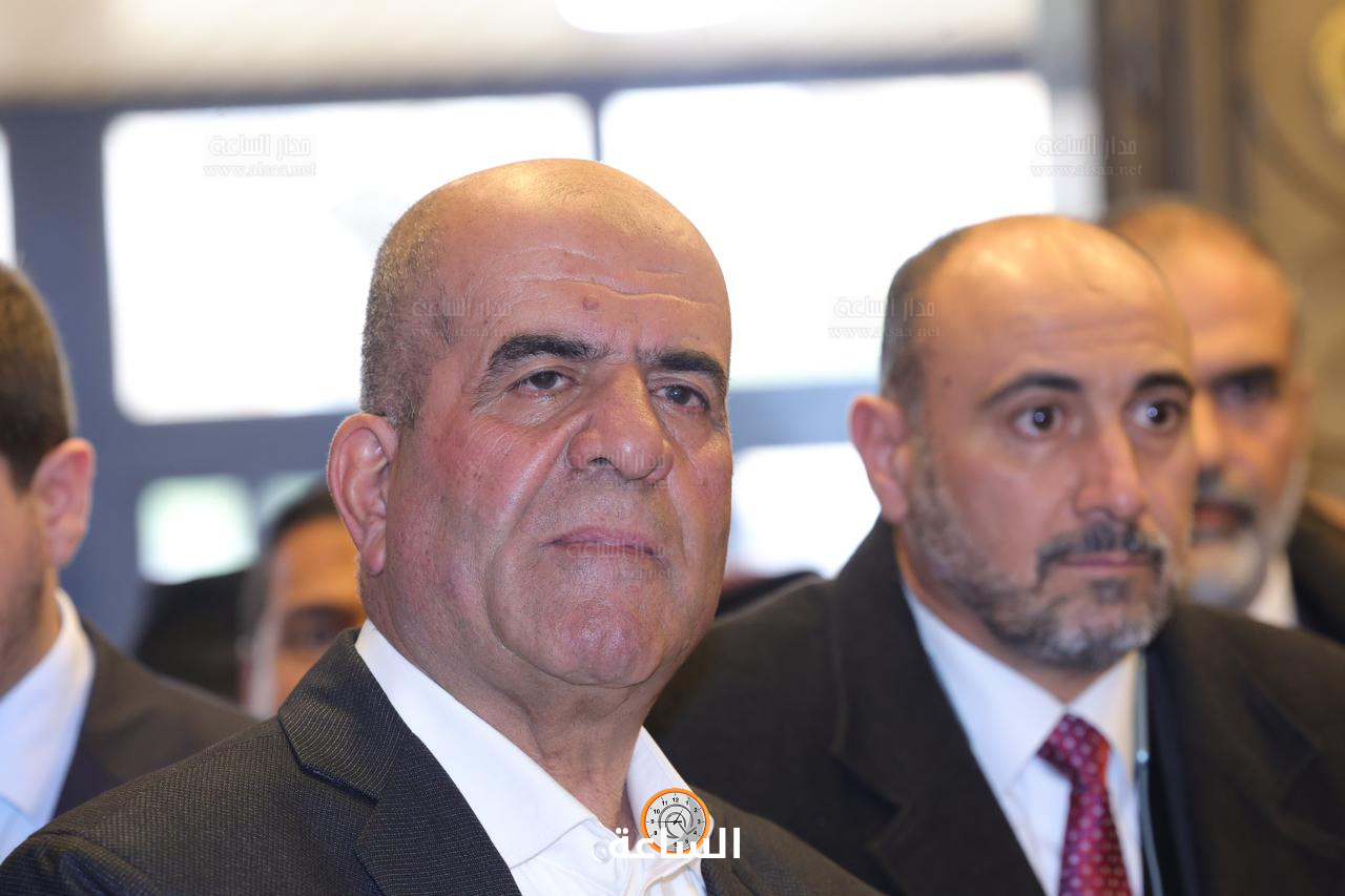 Madar Al-Saa Images 0.9105421040633053