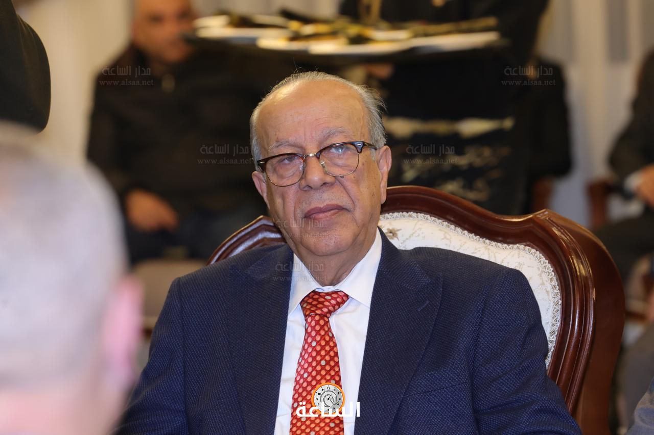 Madar Al-Saa Images 0.8450467613089752