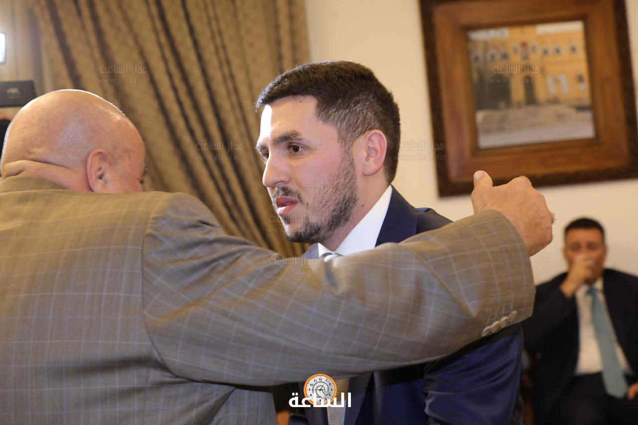 Madar Al-Saa Images 0.004456124804390282