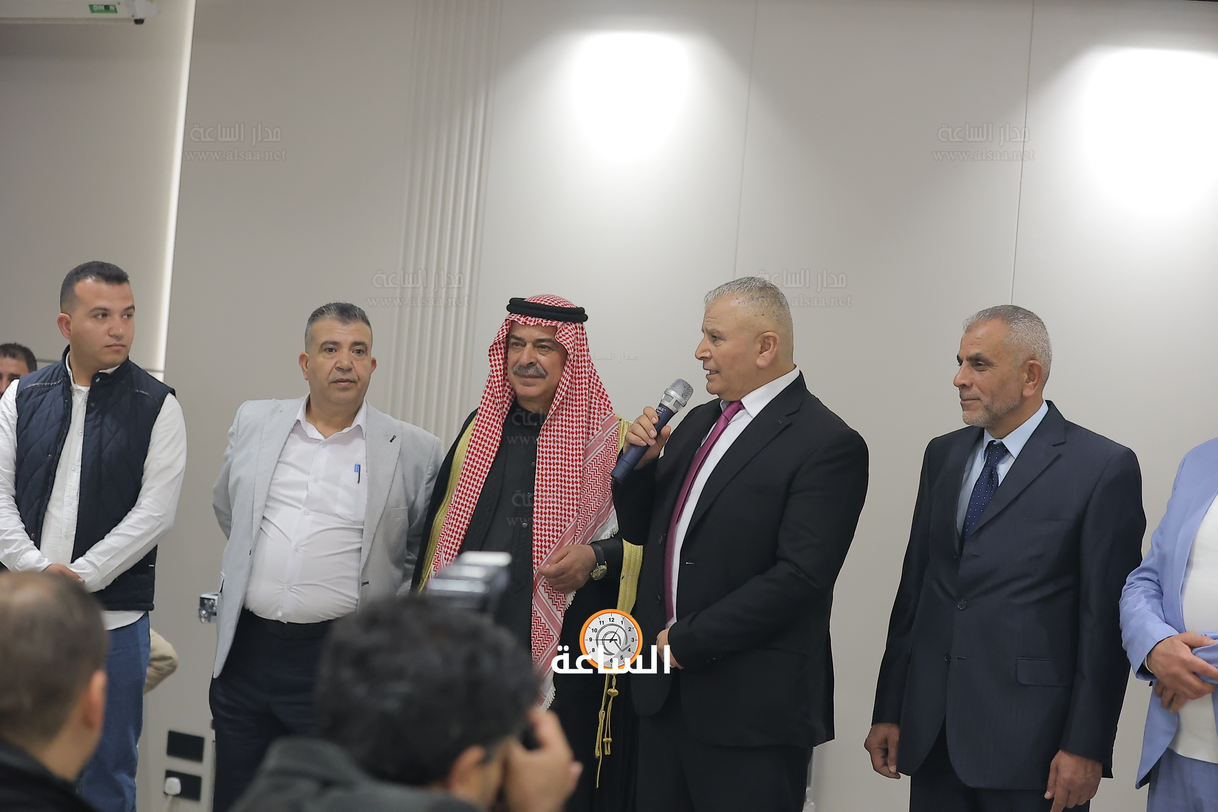 Madar Al-Saa Images 0.26834124388571223