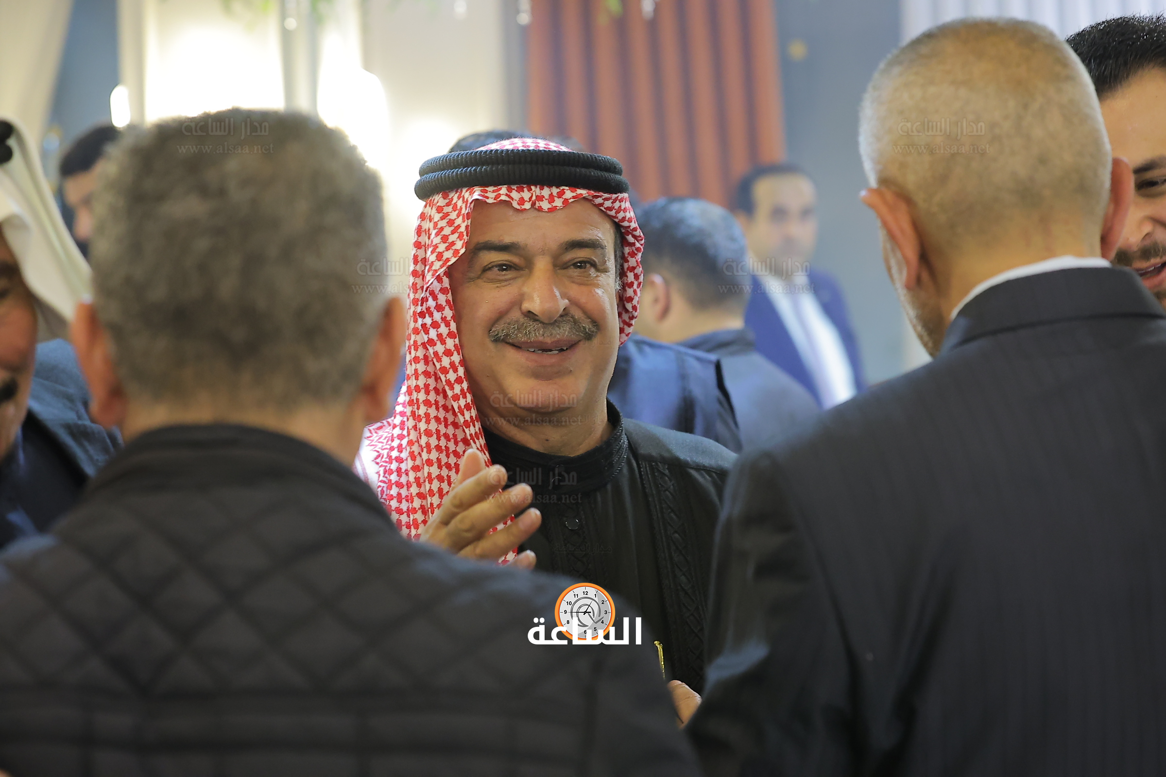 Madar Al-Saa Images 0.8886164664707022