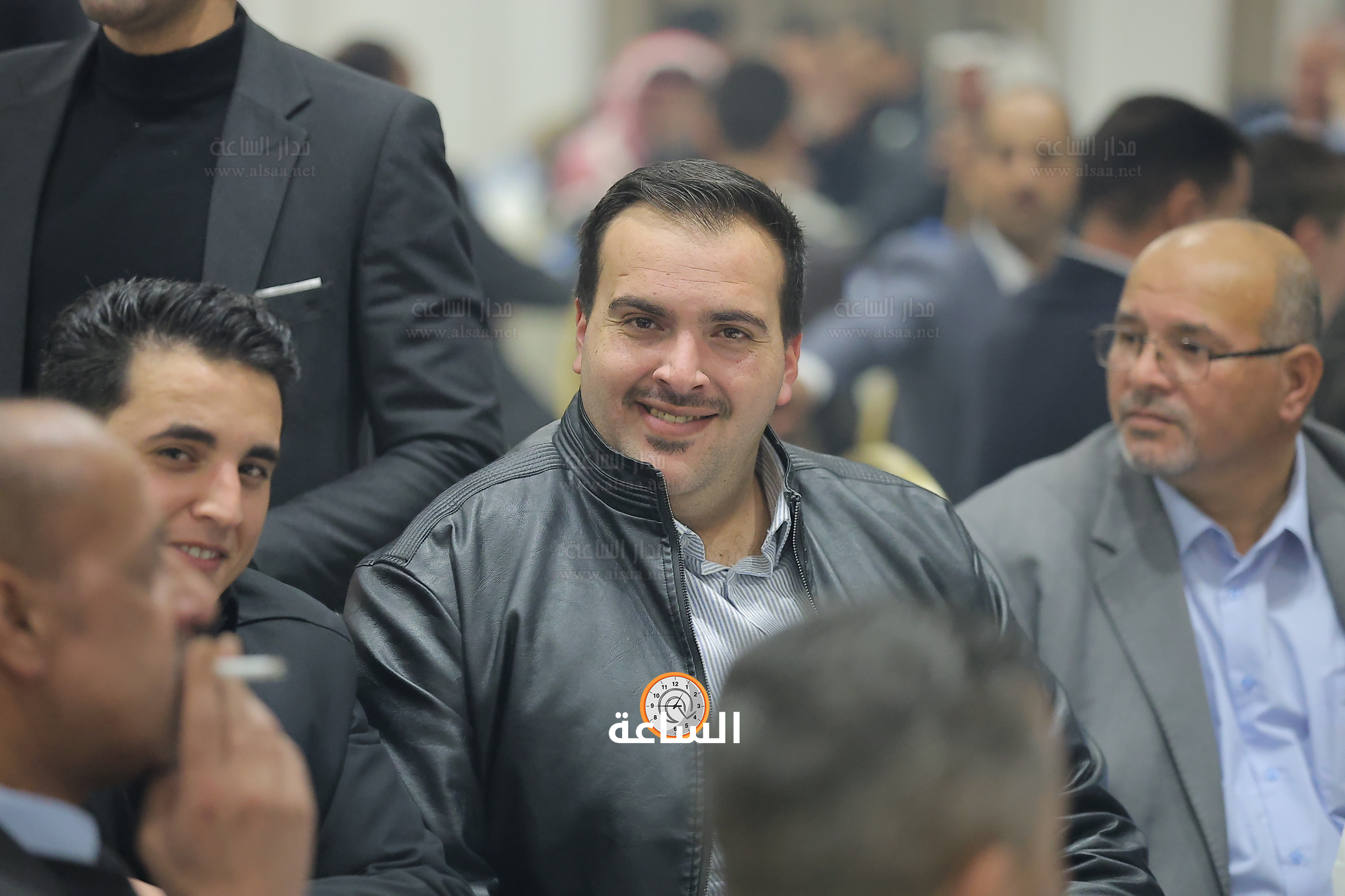 Madar Al-Saa Images 0.1391553058773961