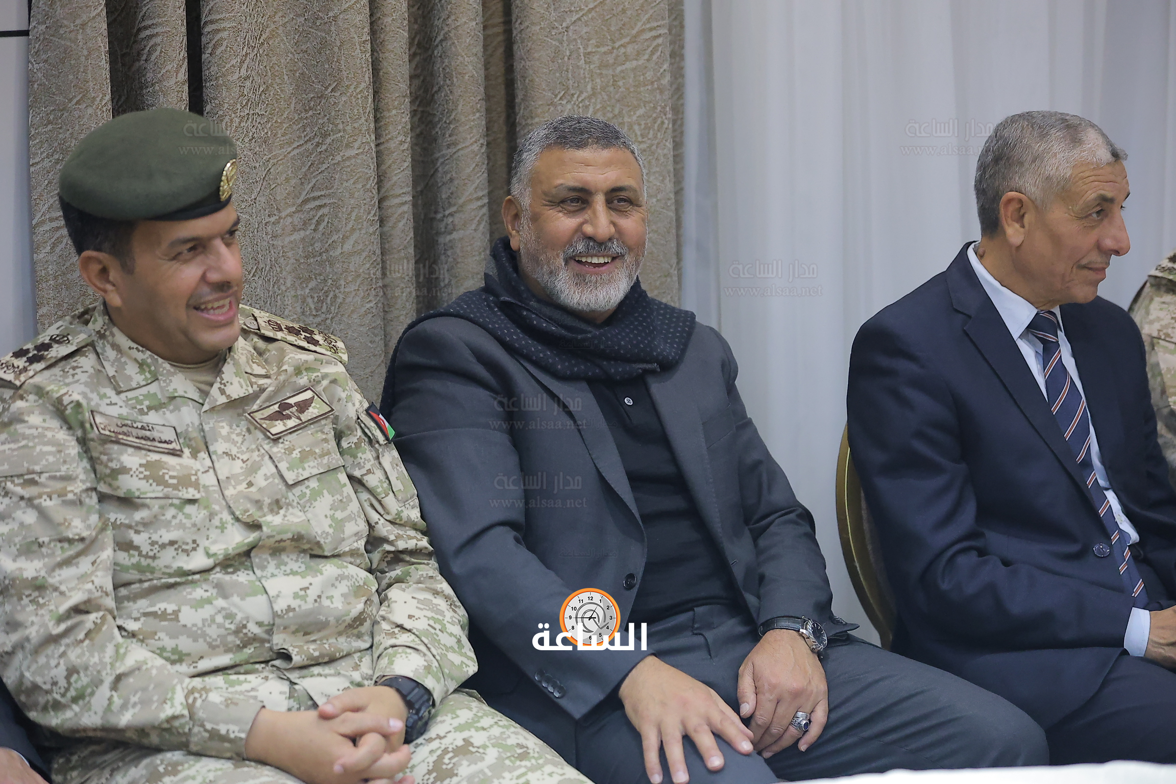 Madar Al-Saa Images 0.8059087842237002