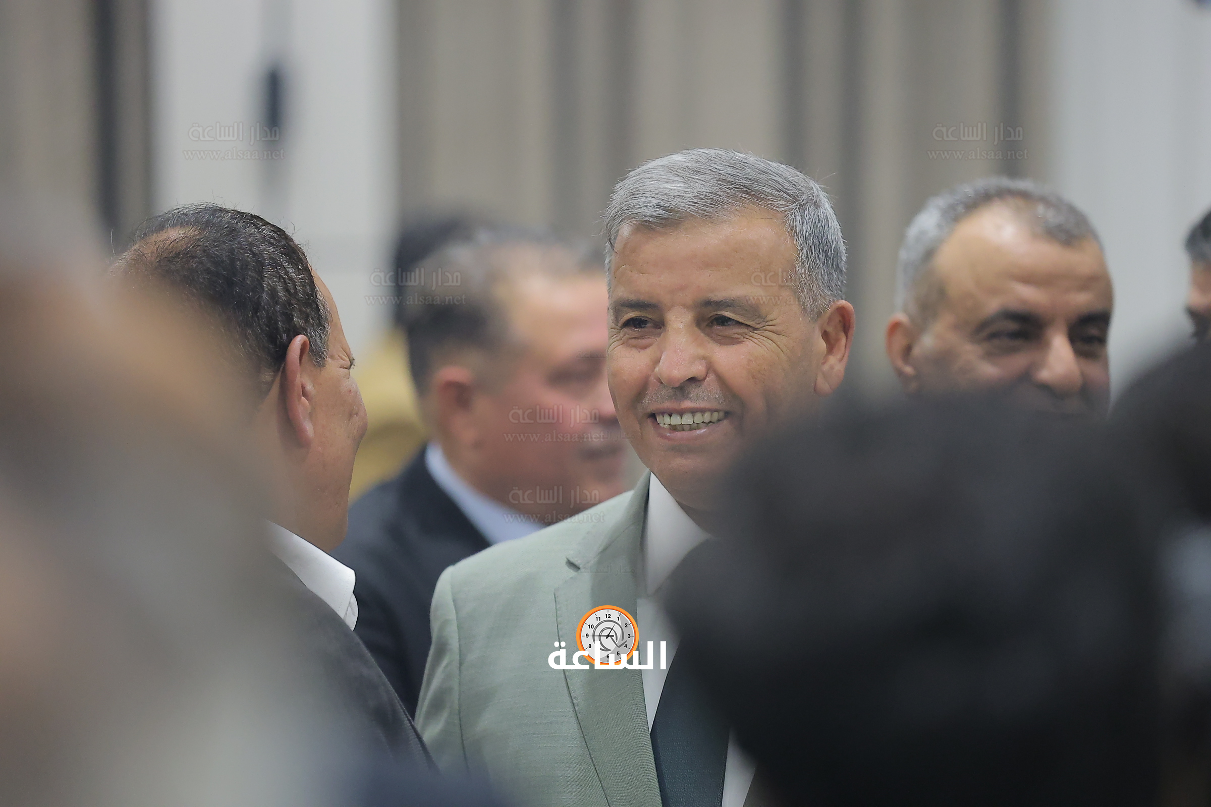 Madar Al-Saa Images 0.35451658716148626