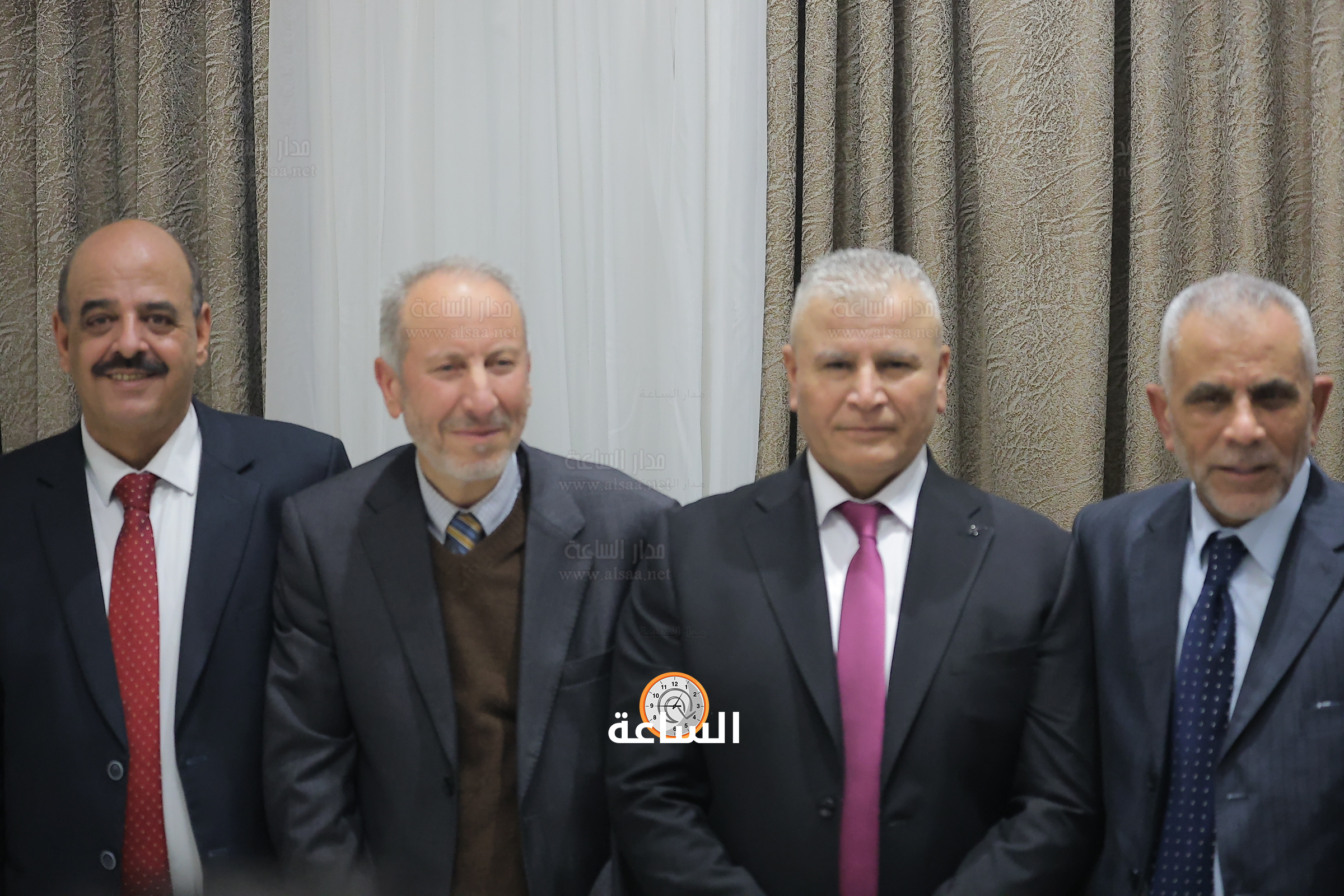 Madar Al-Saa Images 0.3022132796254656