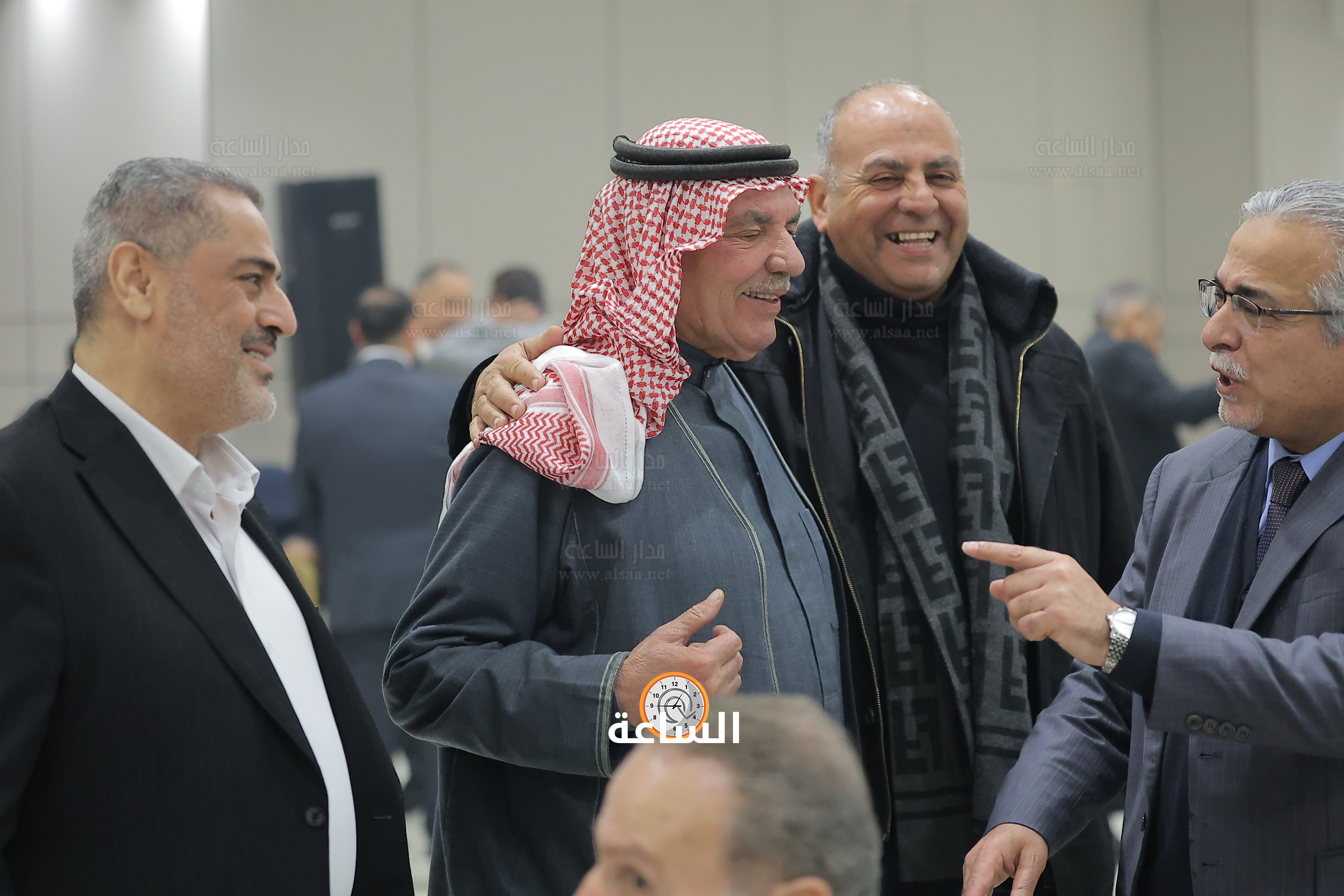 Madar Al-Saa Images 0.34646902437794447