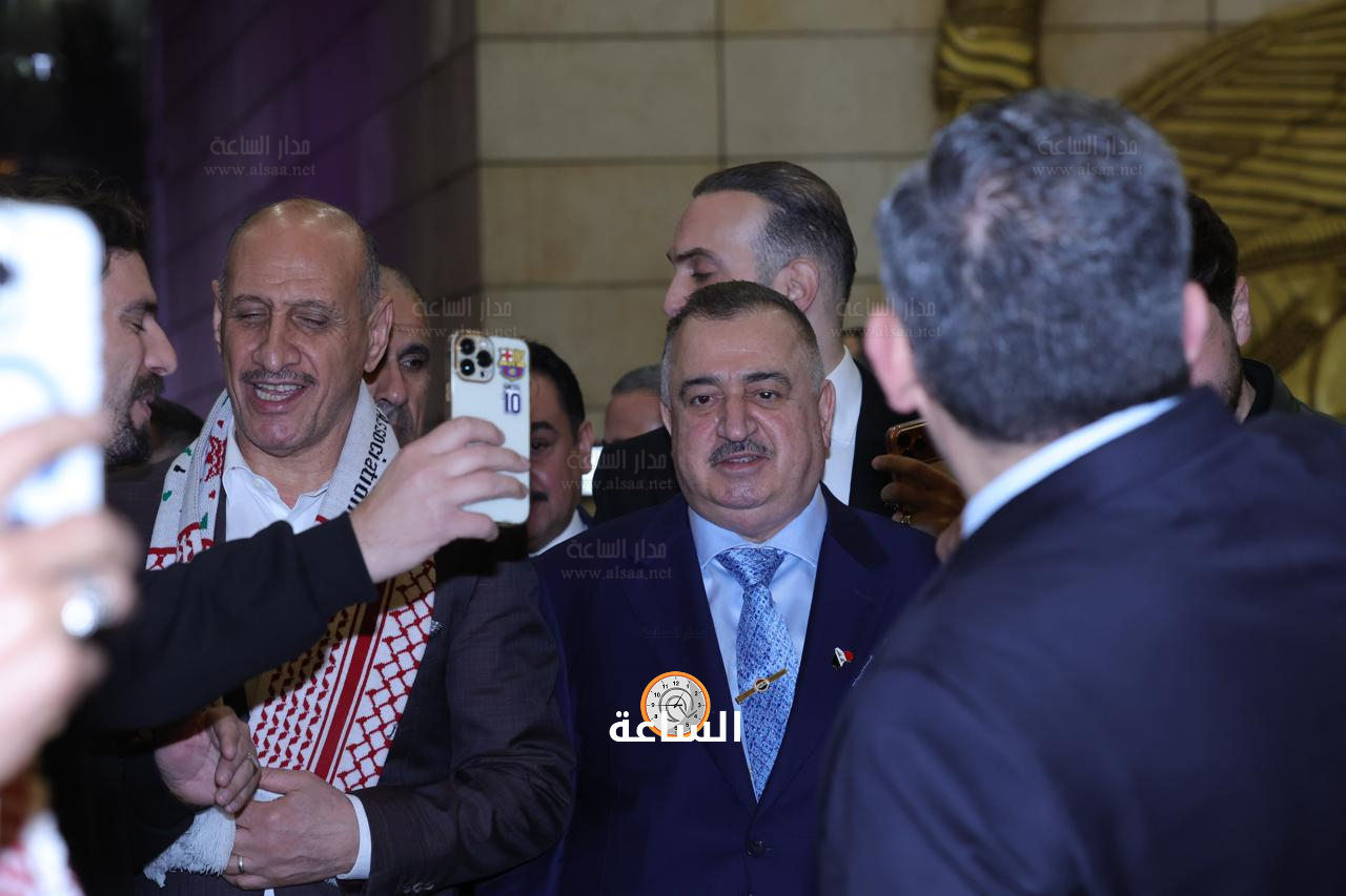 Madar Al-Saa Images 0.2528384842501493