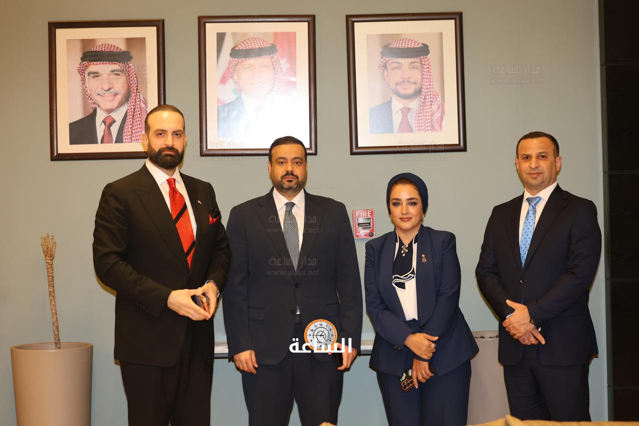 Madar Al-Saa Images 0.104619335488498