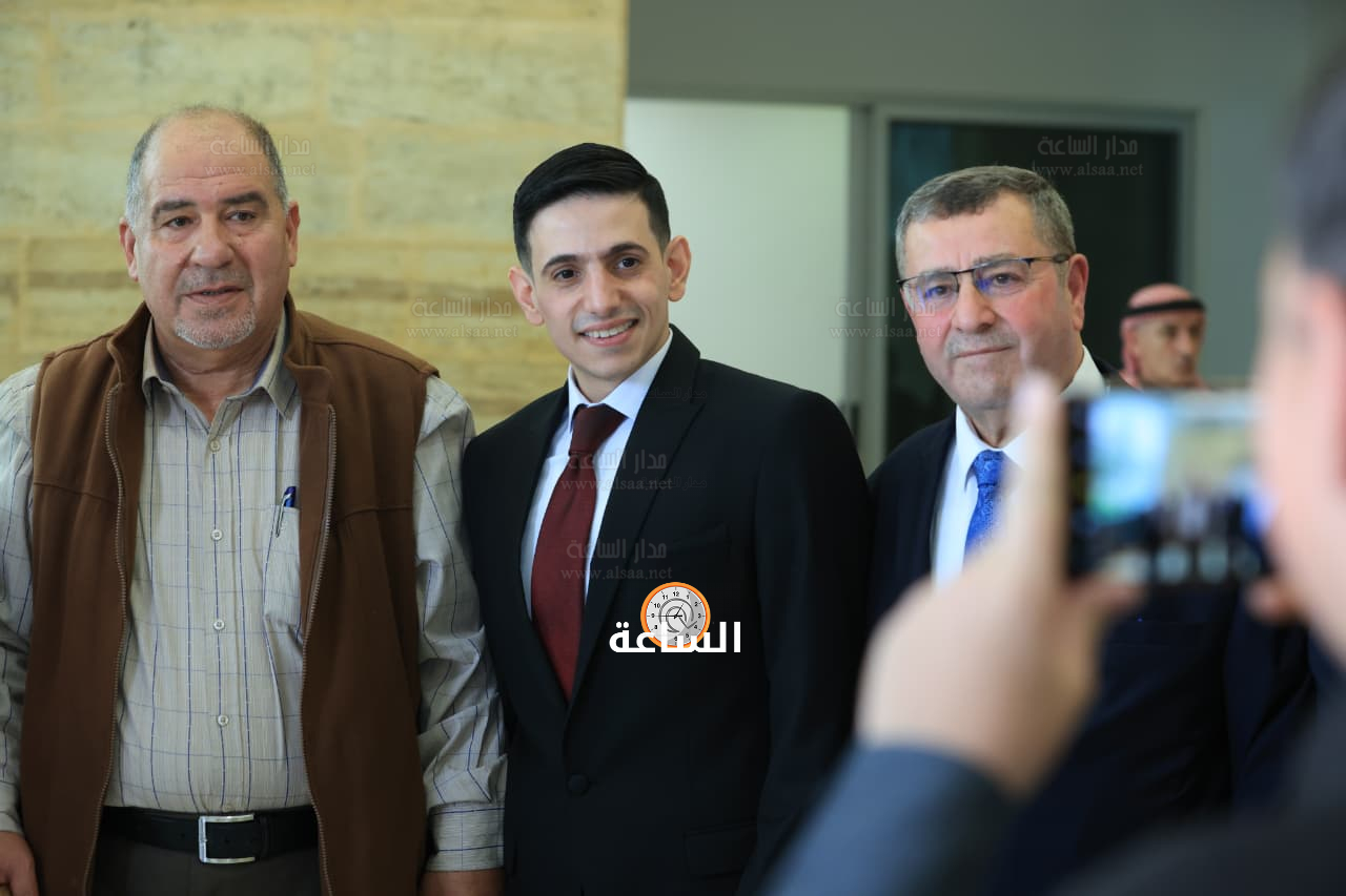 Madar Al-Saa Images 0.6637157014952461