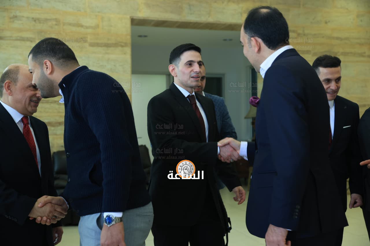 Madar Al-Saa Images 0.5010010471798712