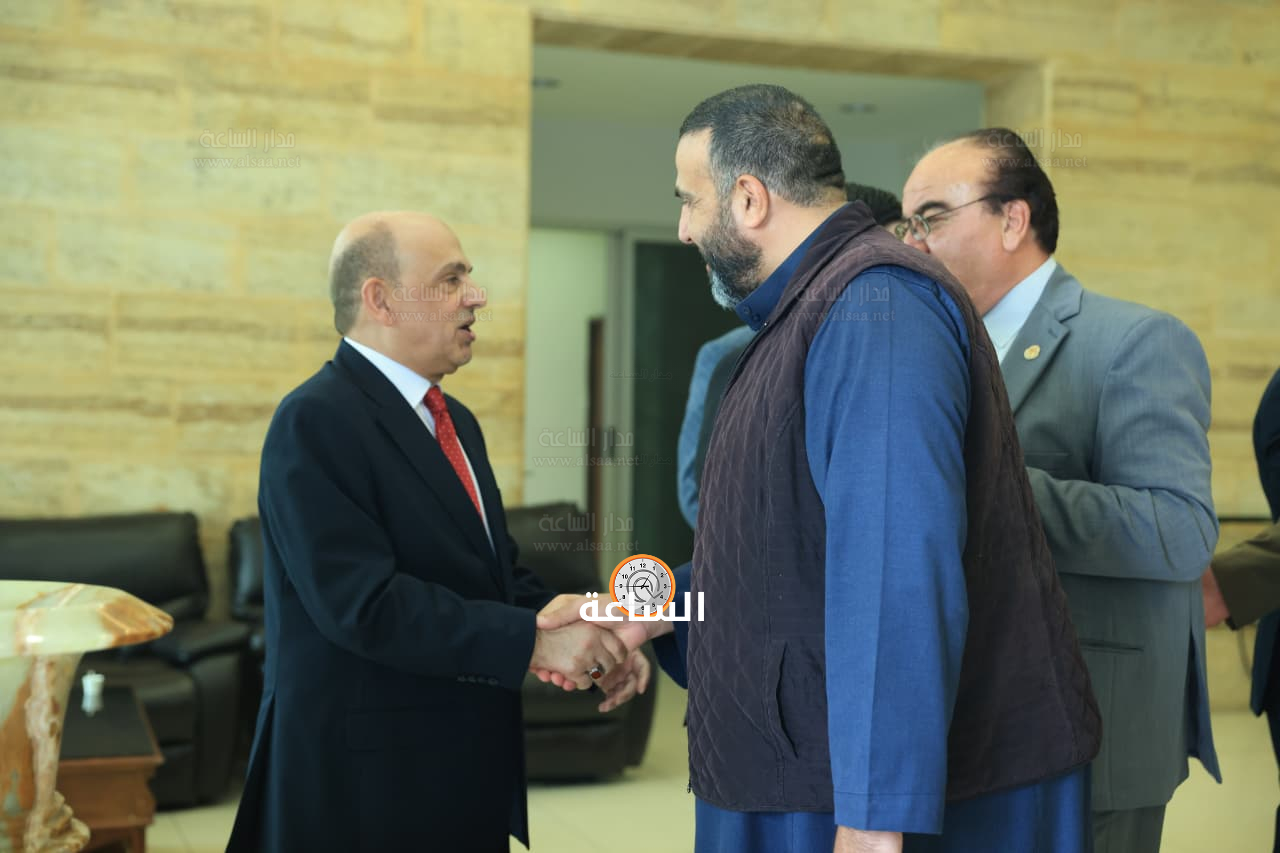 Madar Al-Saa Images 0.6797269845692421