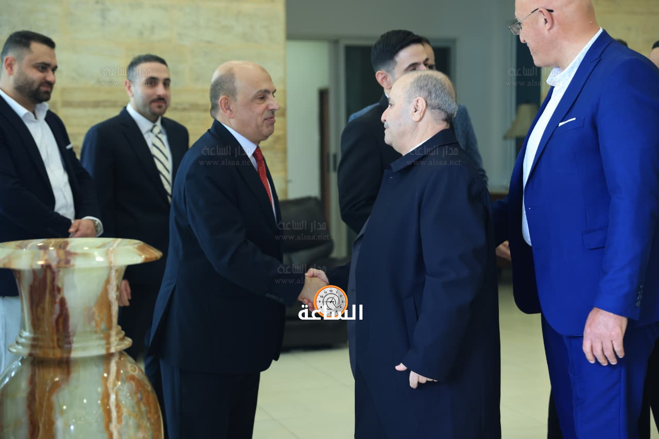 Madar Al-Saa Images 0.1940263023848564