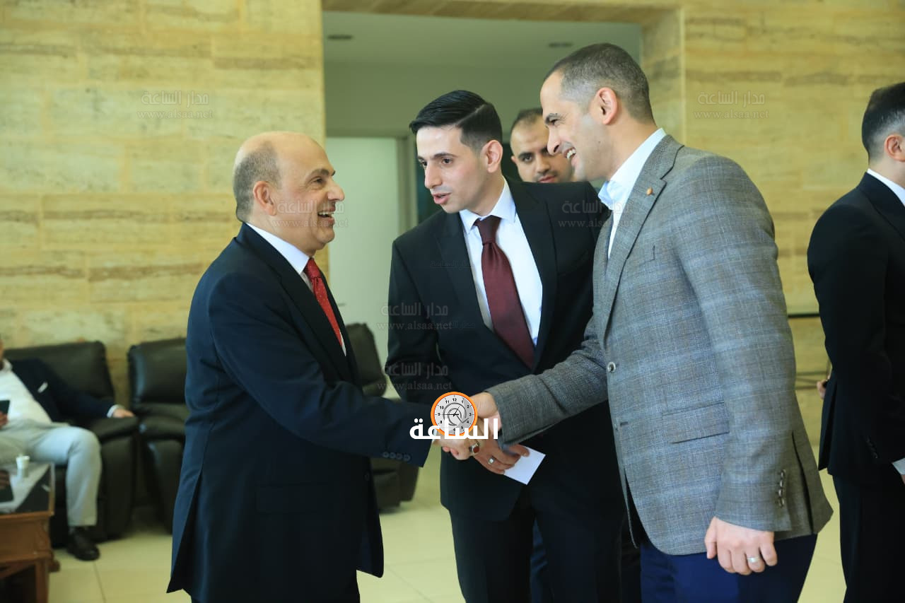 Madar Al-Saa Images 0.13346840245132818